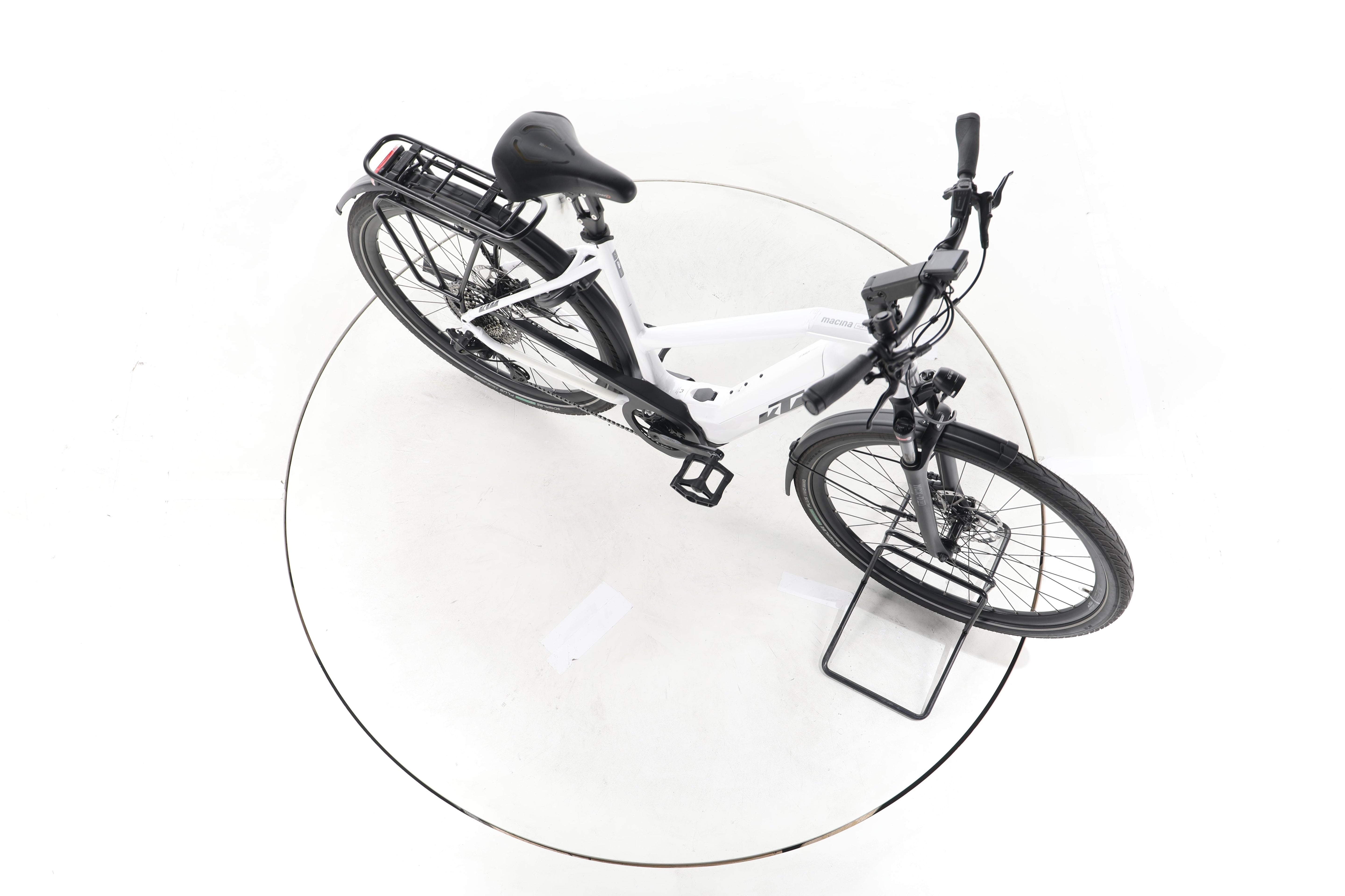 KTM Macina Style 720 Trekking E-Bike - Image 14