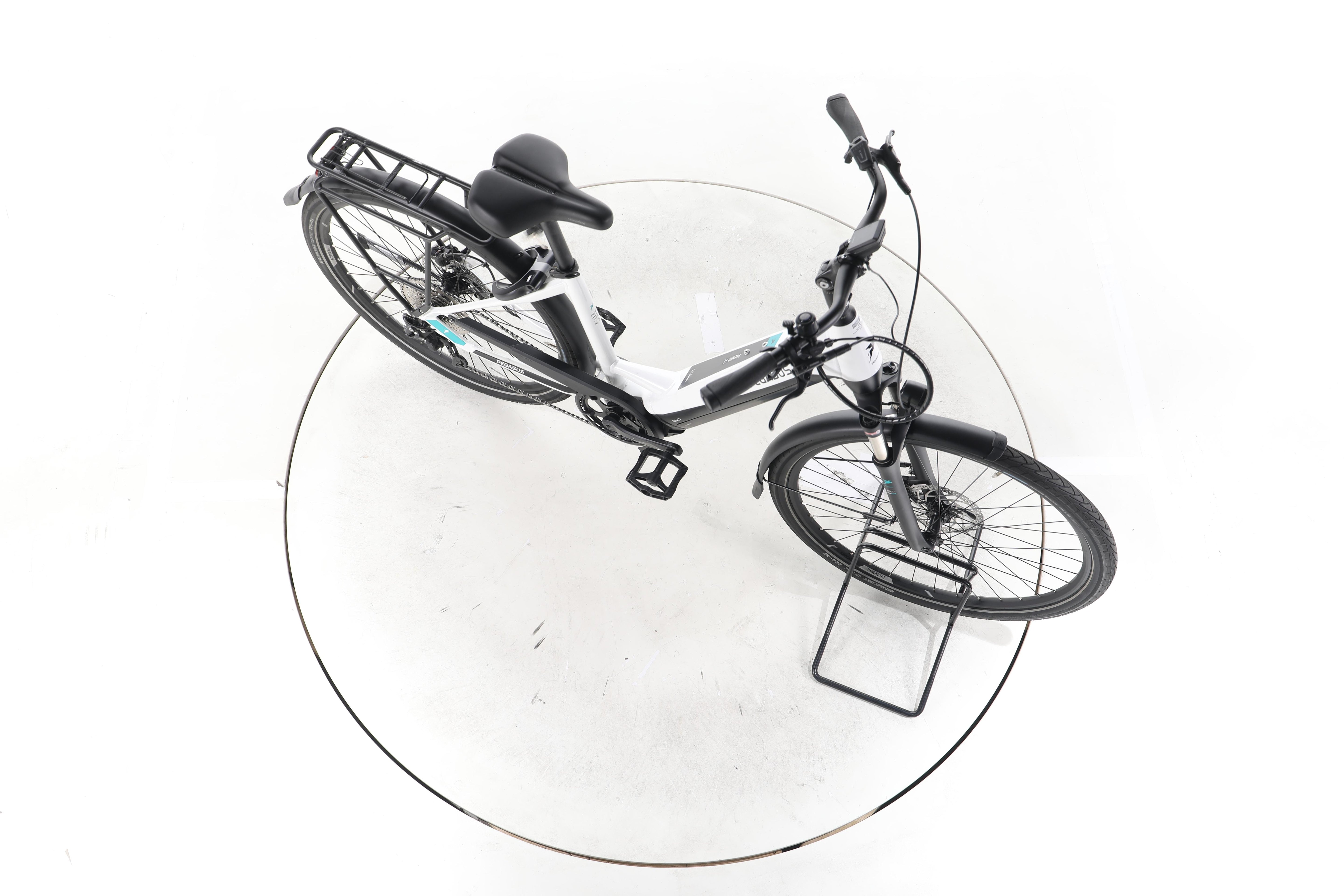 Pegasus Premio Evo 10 Lite Trekking E-Bike Tiefeinsteiger - Image 14