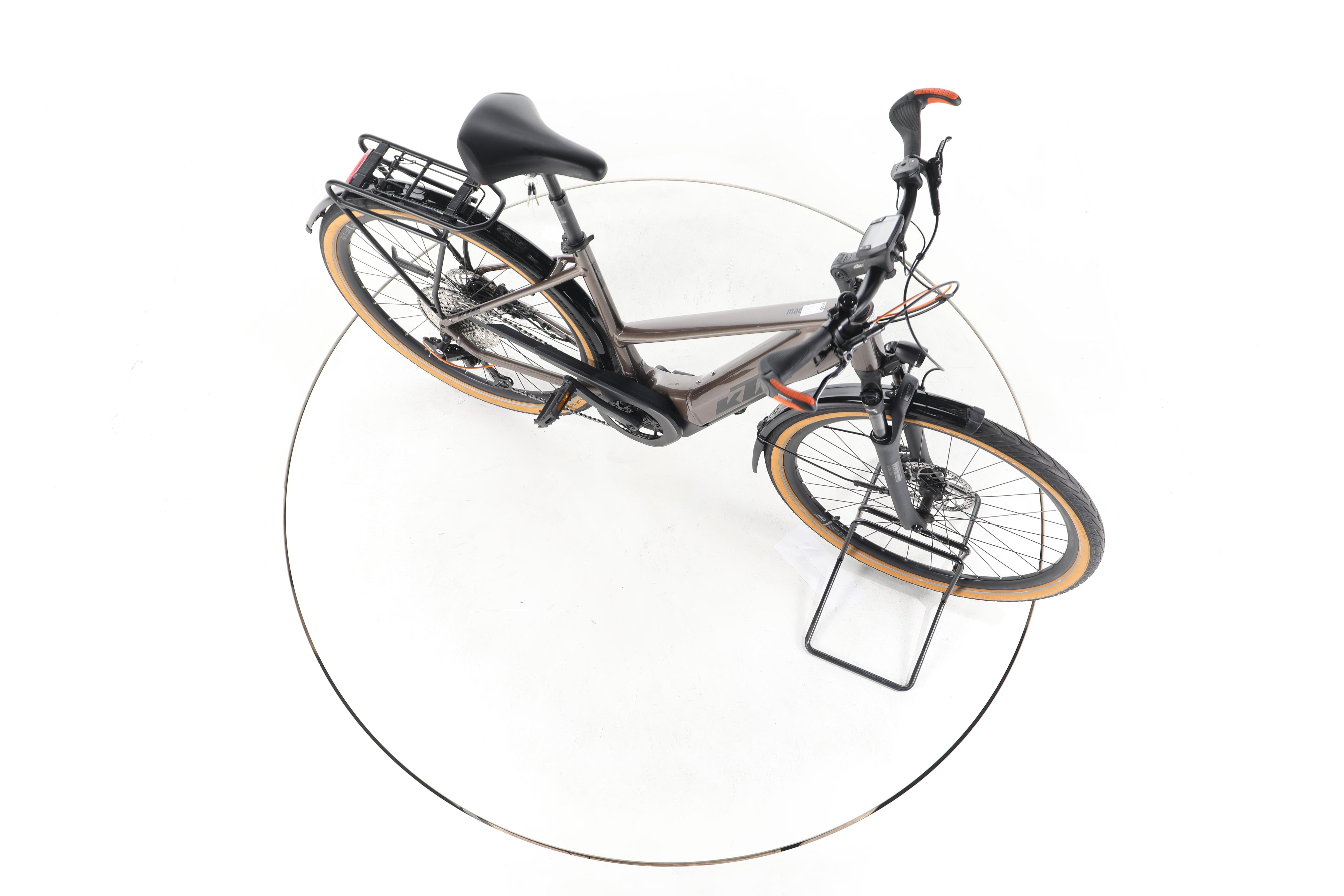 KTM Macina Ultimate Pro Trekking E-Bike - Image 14