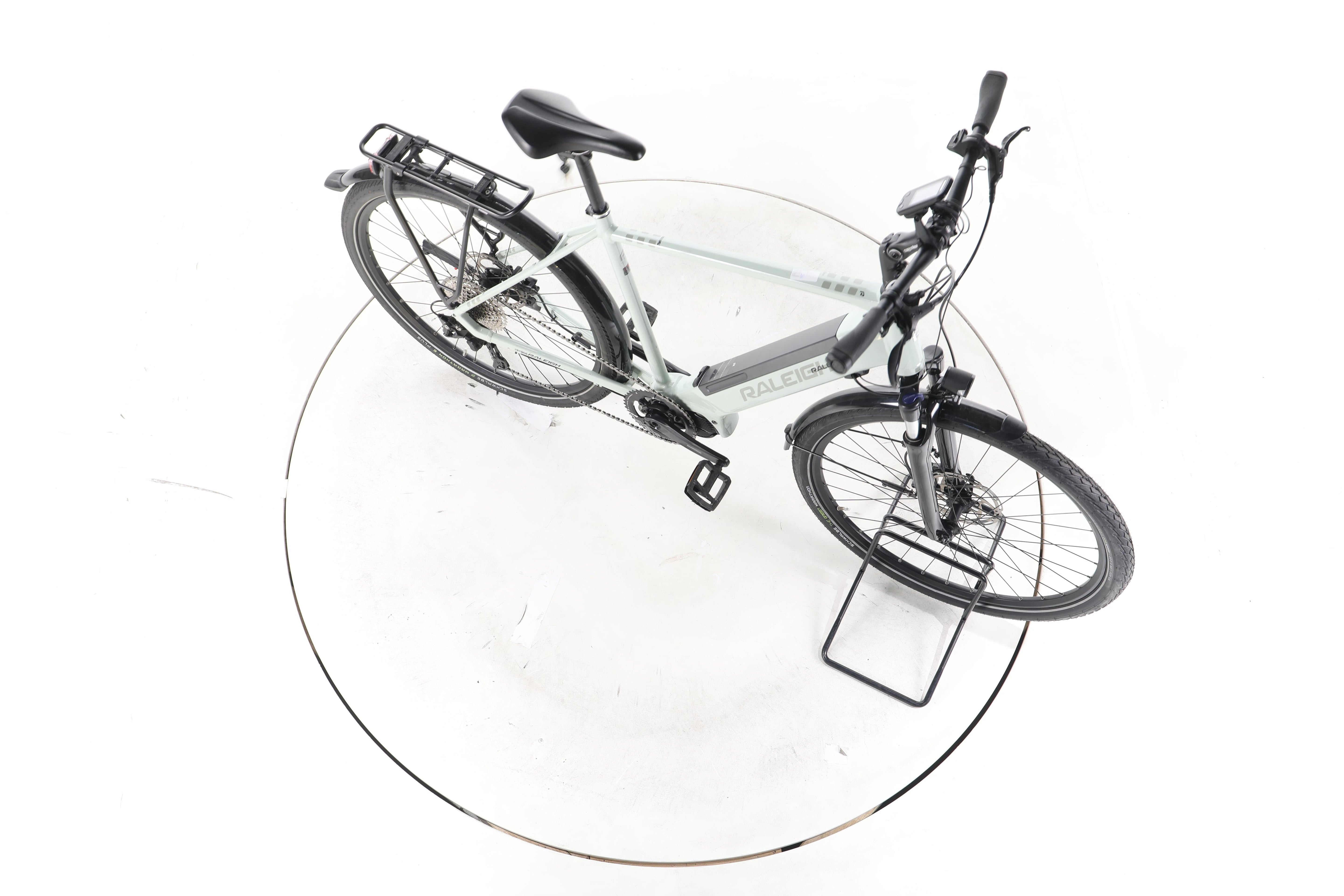 Raleigh Preston 11 Trekking E-Bike Tiefeinsteiger - Image 14