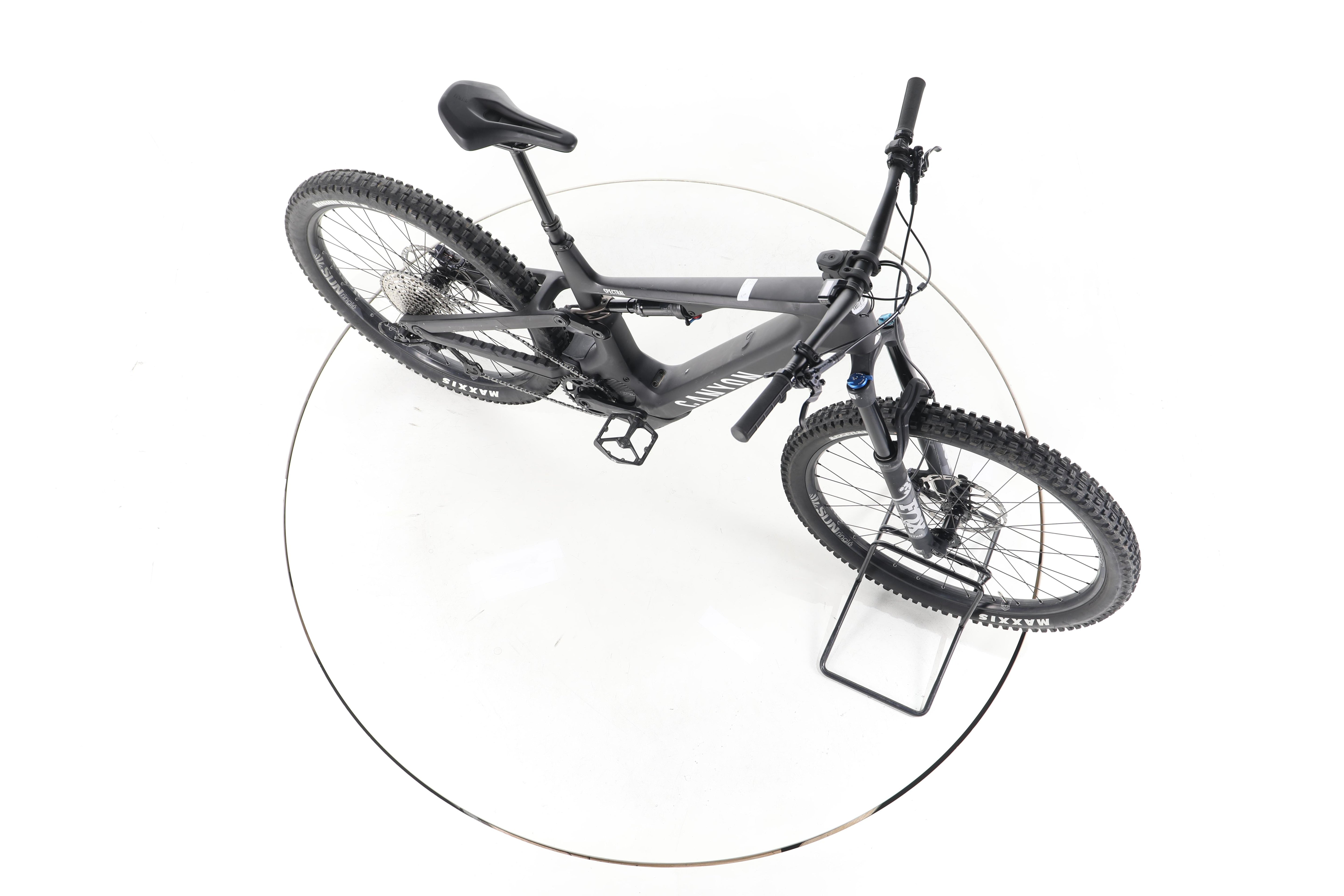 Canyon Spectral:ON CF 8 E-Bike Fully - Image 14