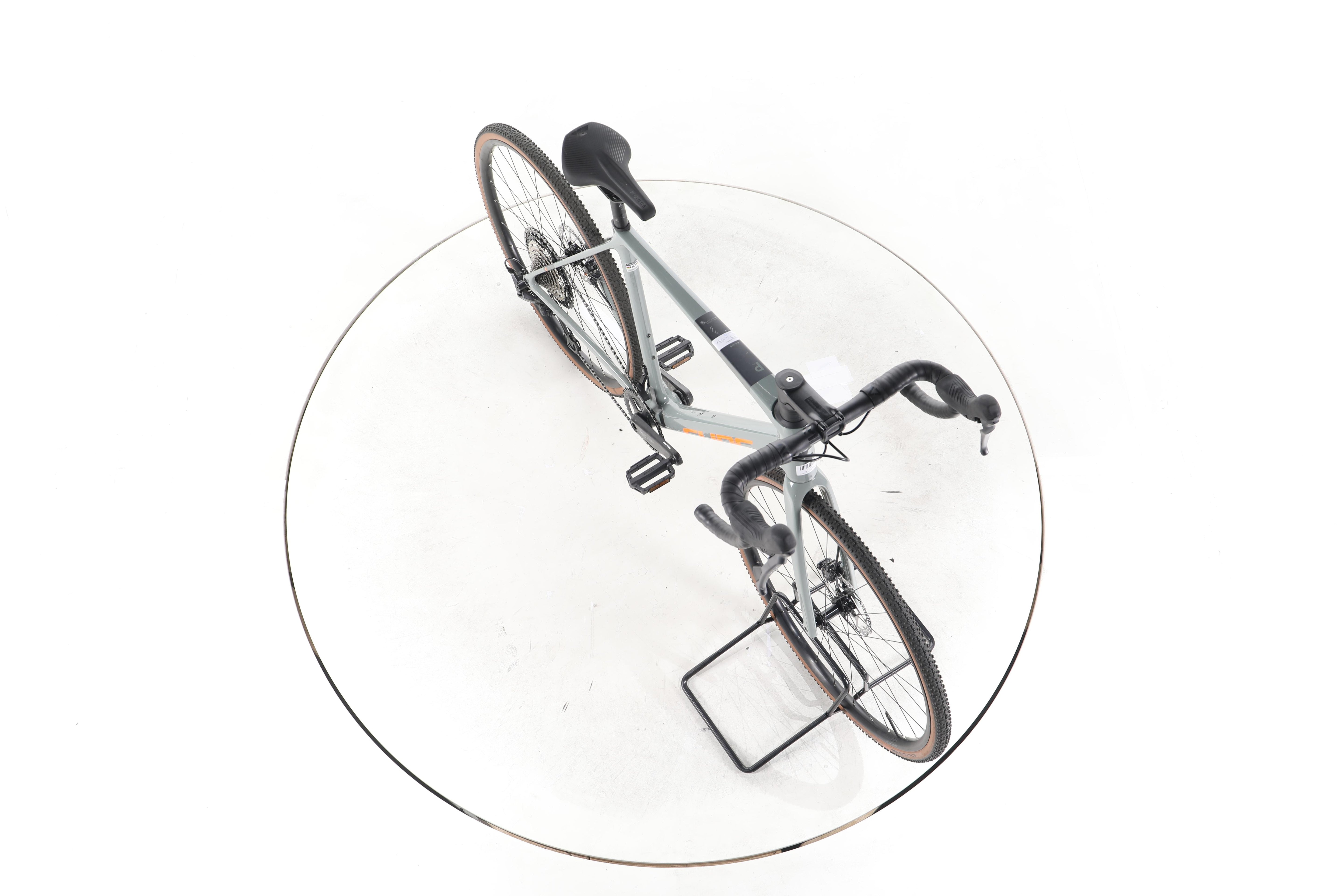 Cube Cross Race C:62 Pro Gravelbike - Image 15