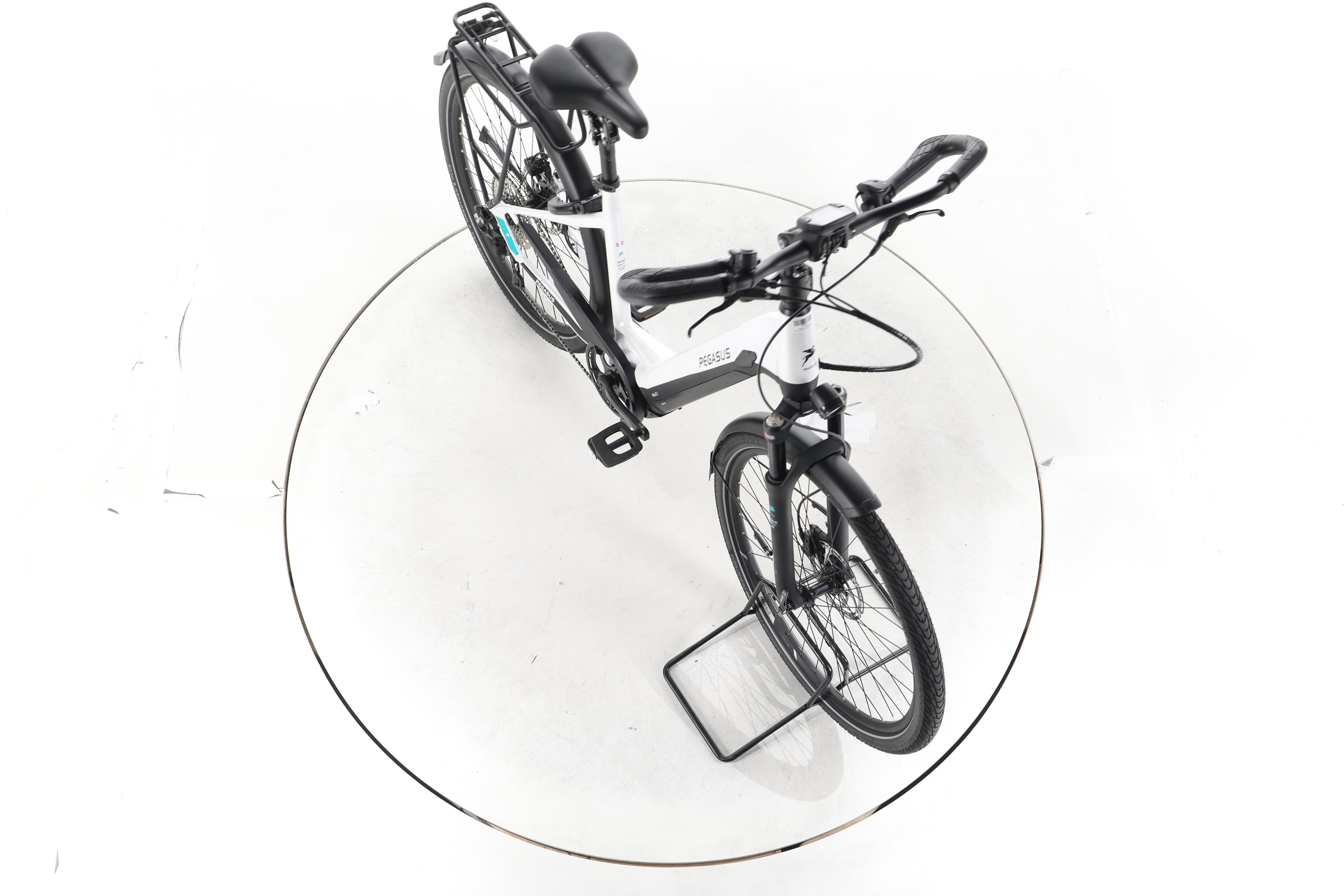 Pegasus Premio EVO Lite Trekking E-Bike Tiefeinsteiger - Image 15