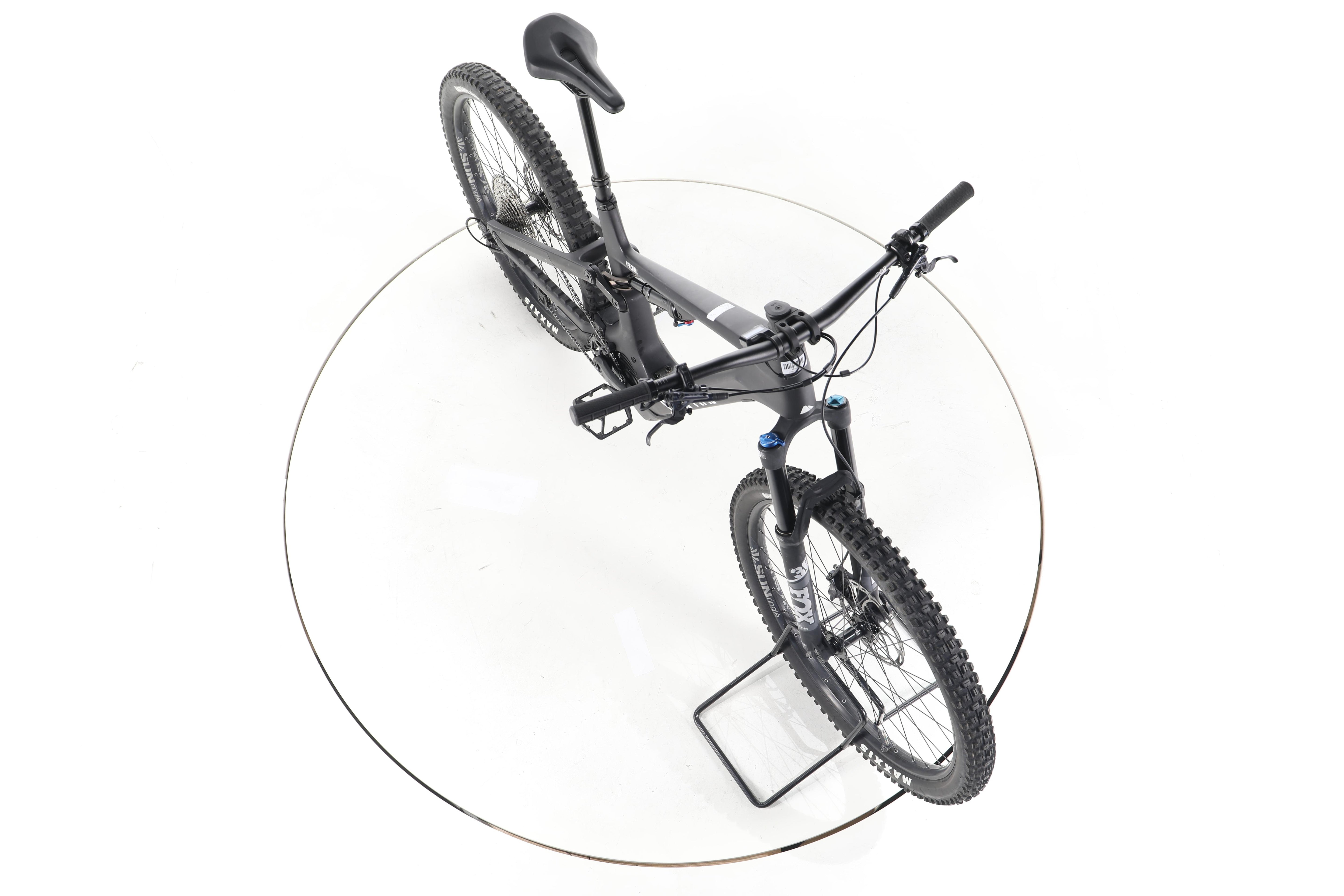 Canyon Spectral:ON CF 8 E-Bike Fully - Image 15