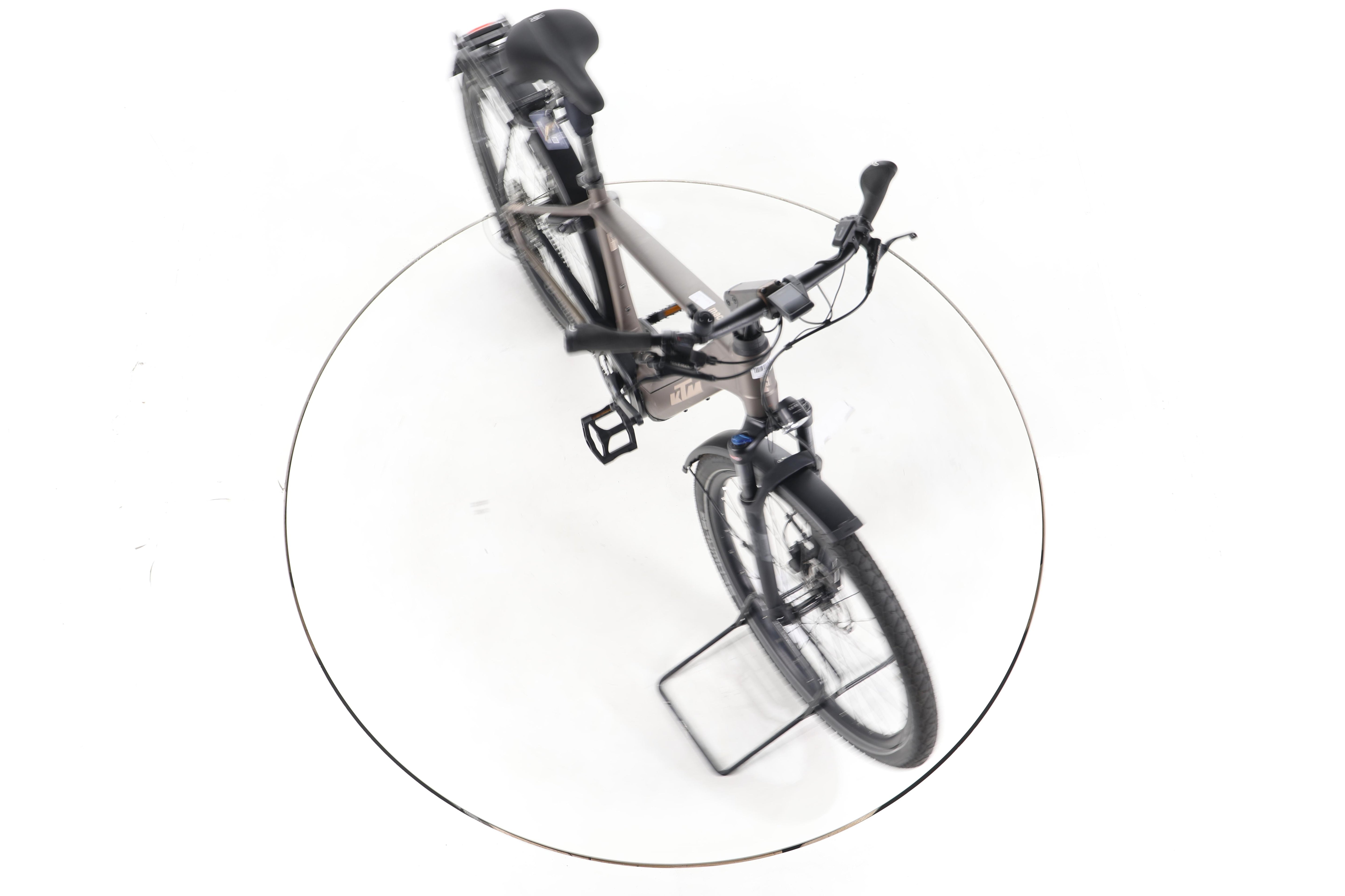 KTM Macina GRAN 710 Trekking E-Bike - Image 15