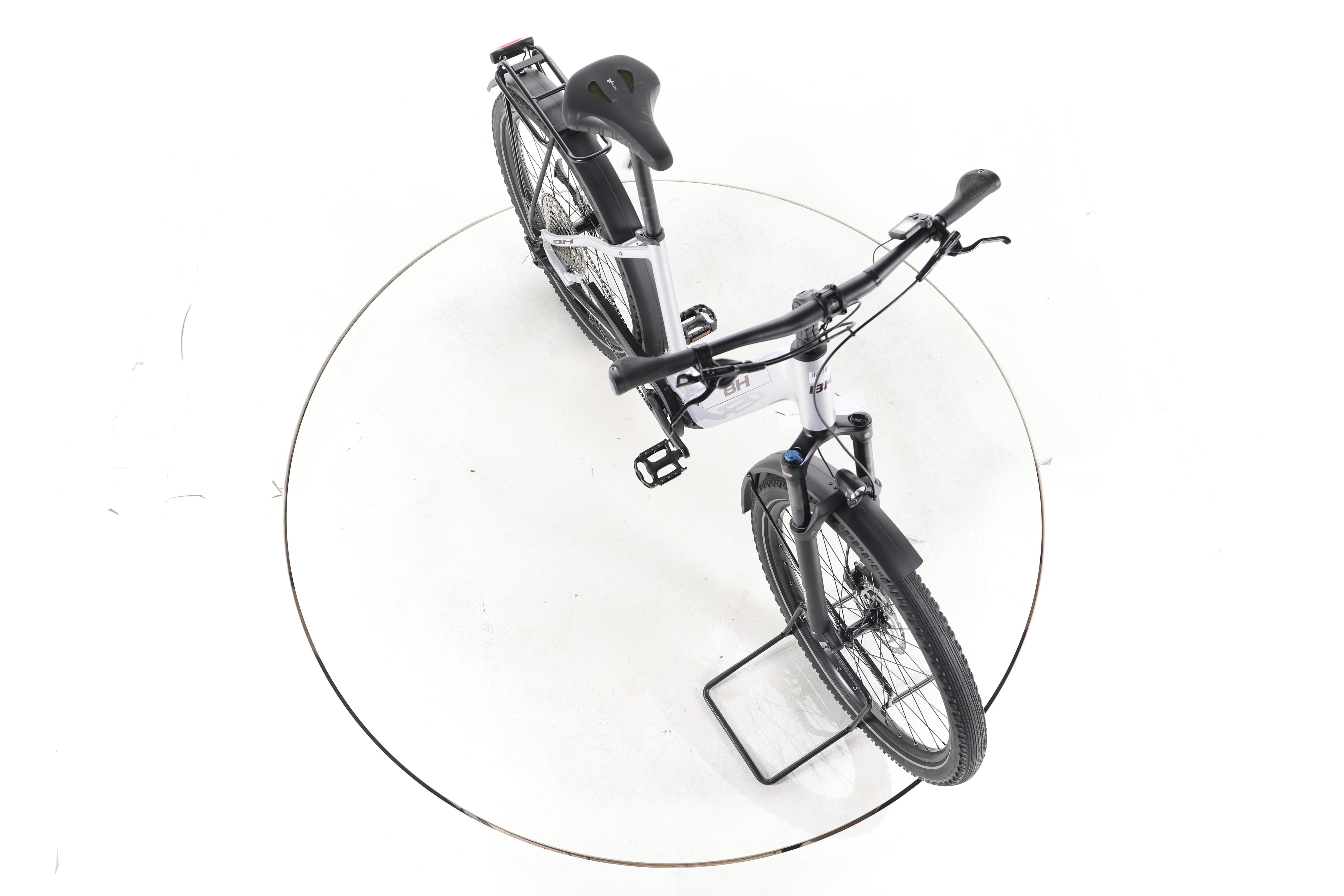 BH Bikes Atom SUV PRO Trekking E-Bike Tiefeinsteiger 2024 - Image 15