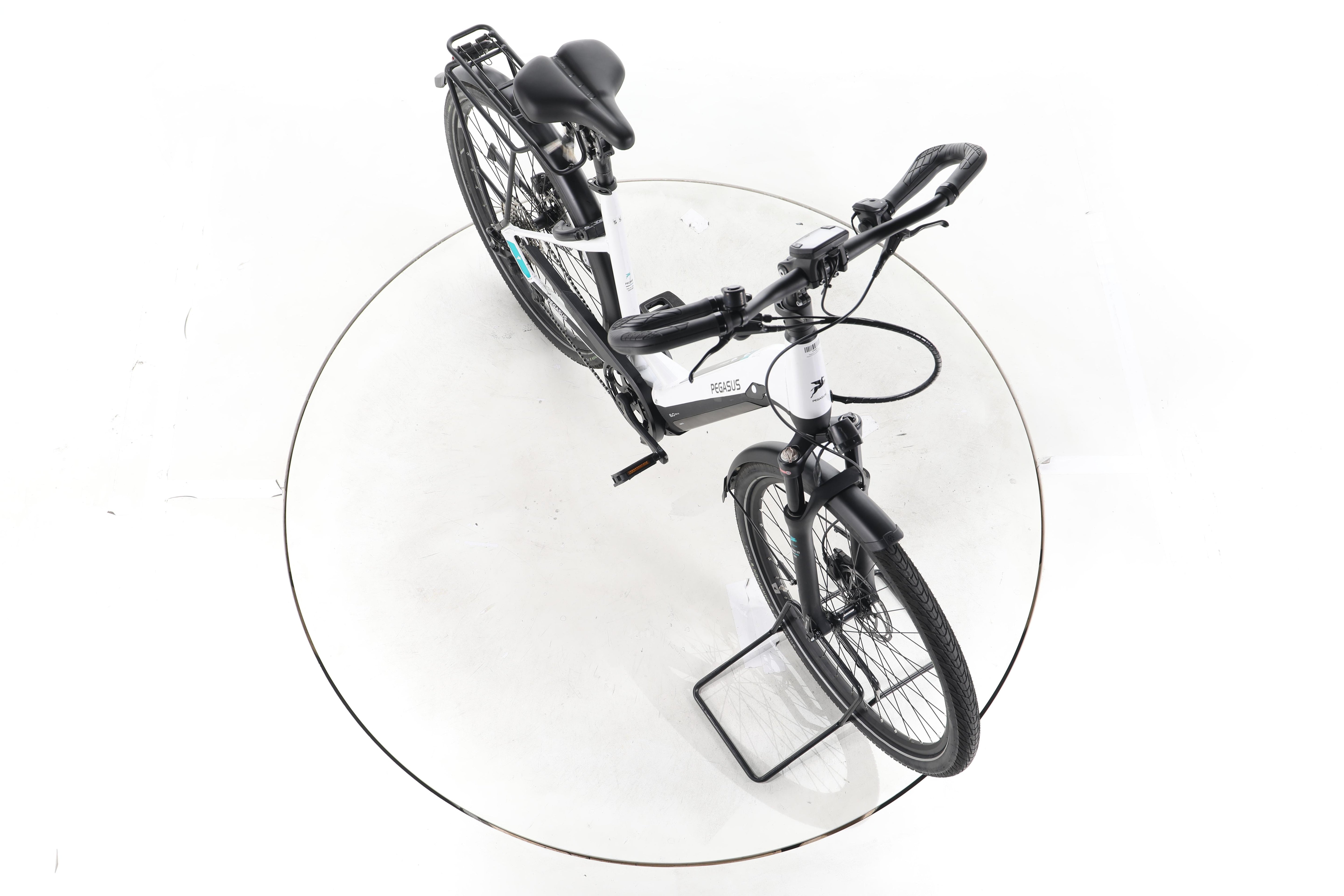 Pegasus Premio Evo Comfort Trekking E-Bike Tiefeinsteiger - Image 15