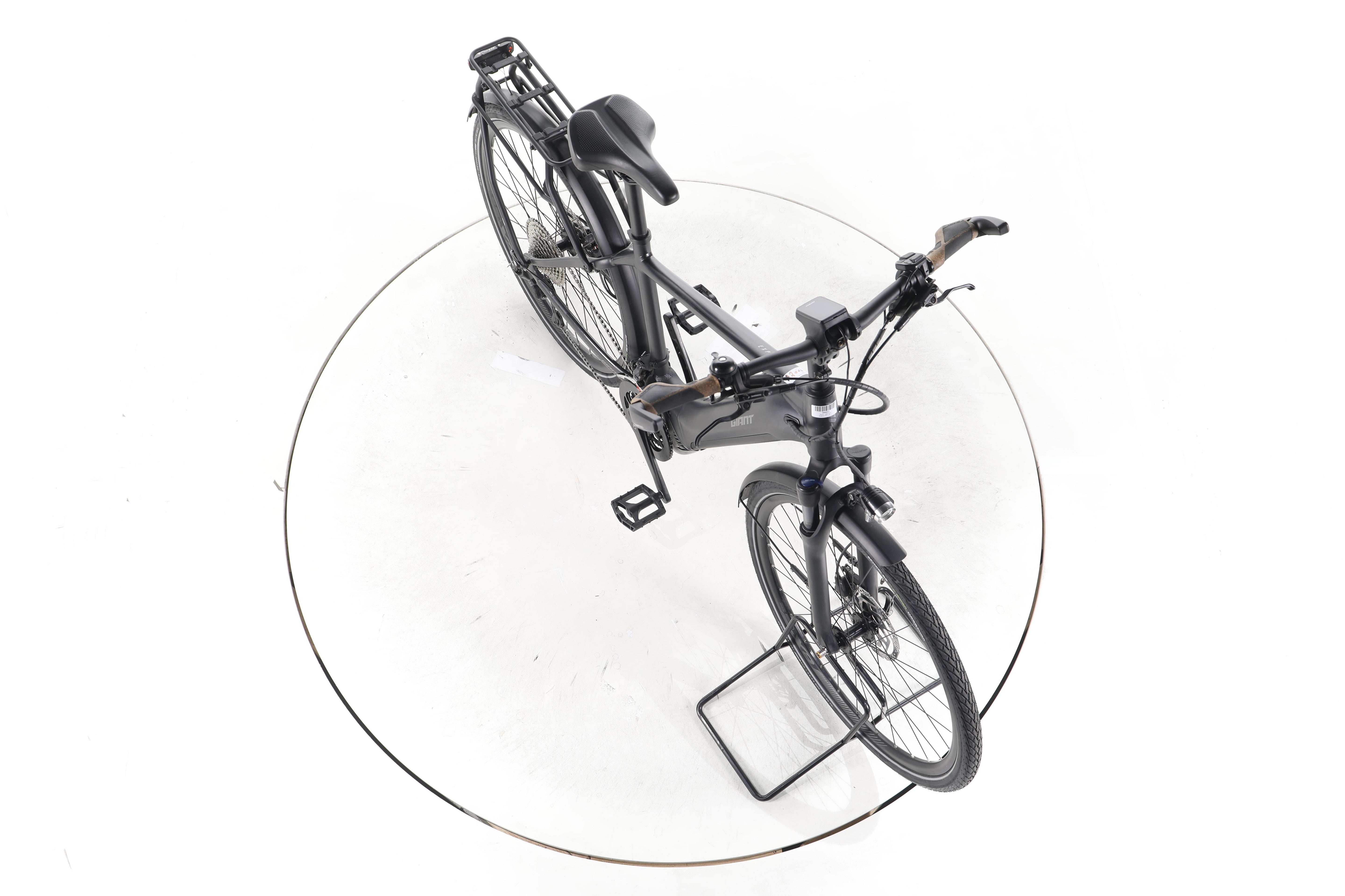 Giant Explore E+ 1 Trekking E-Bike - Image 15