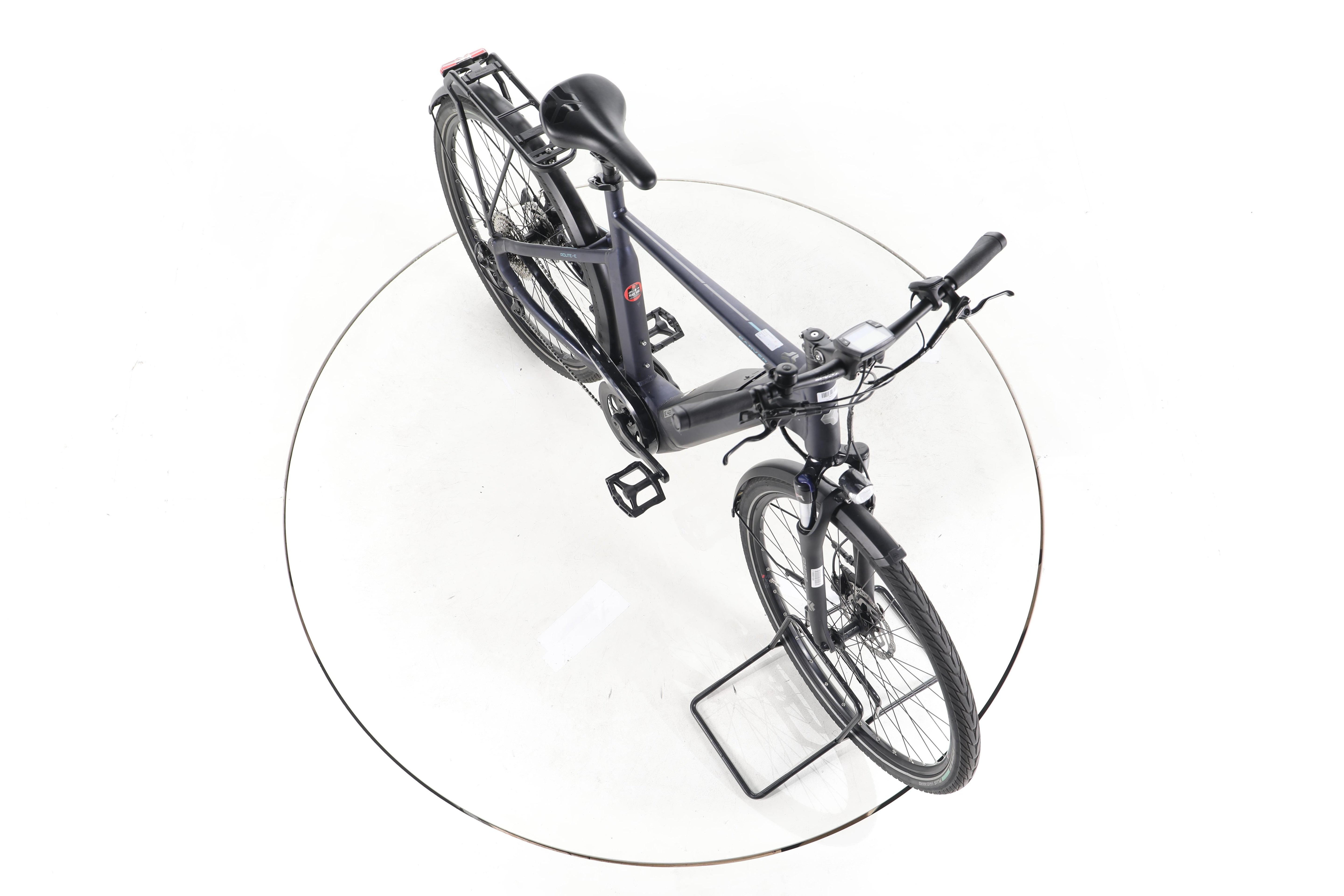 Carver Route E.420 Trekking E-Bike - Image 15