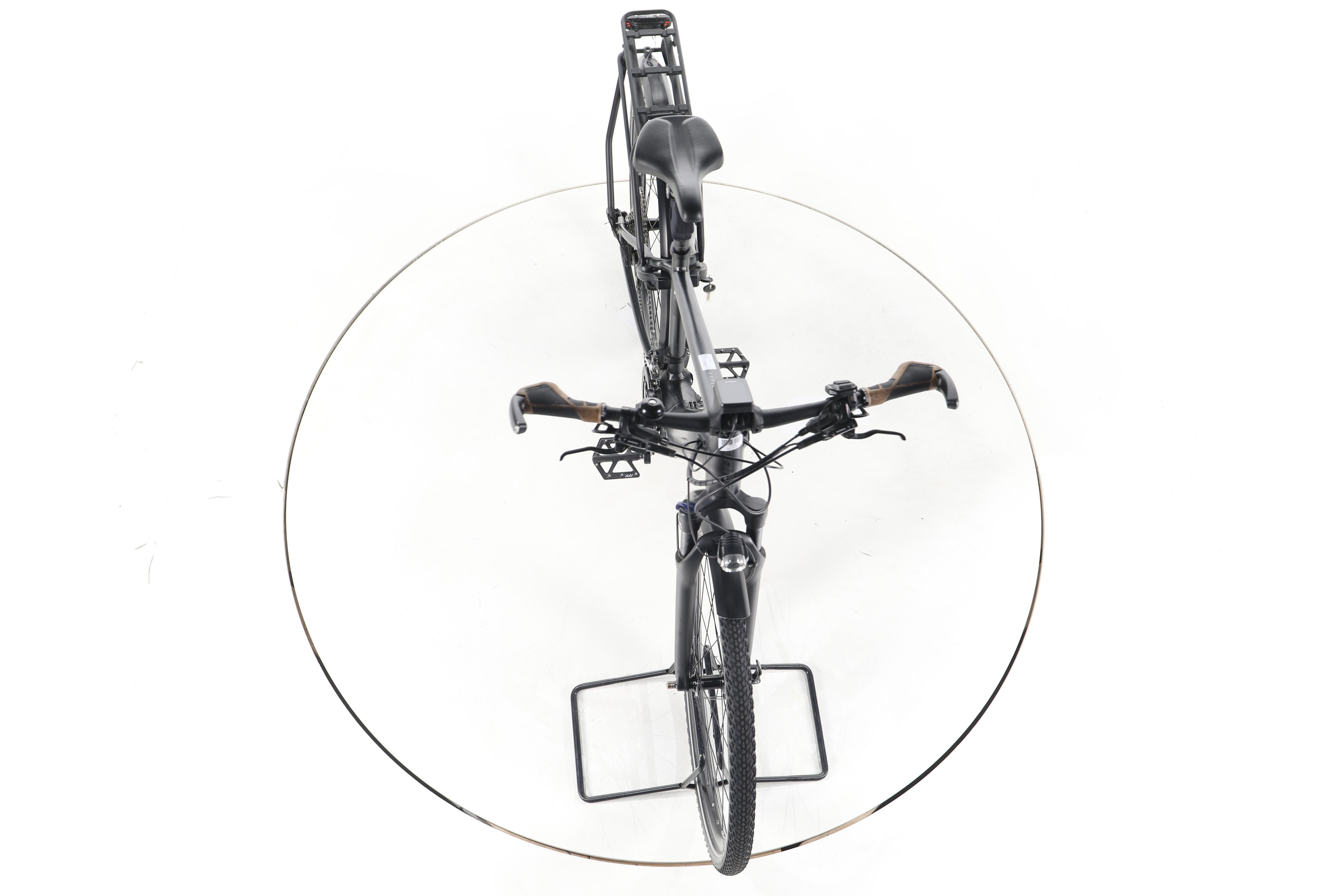 Giant Explore E+ 1 Trekking E-Bike - Image 16