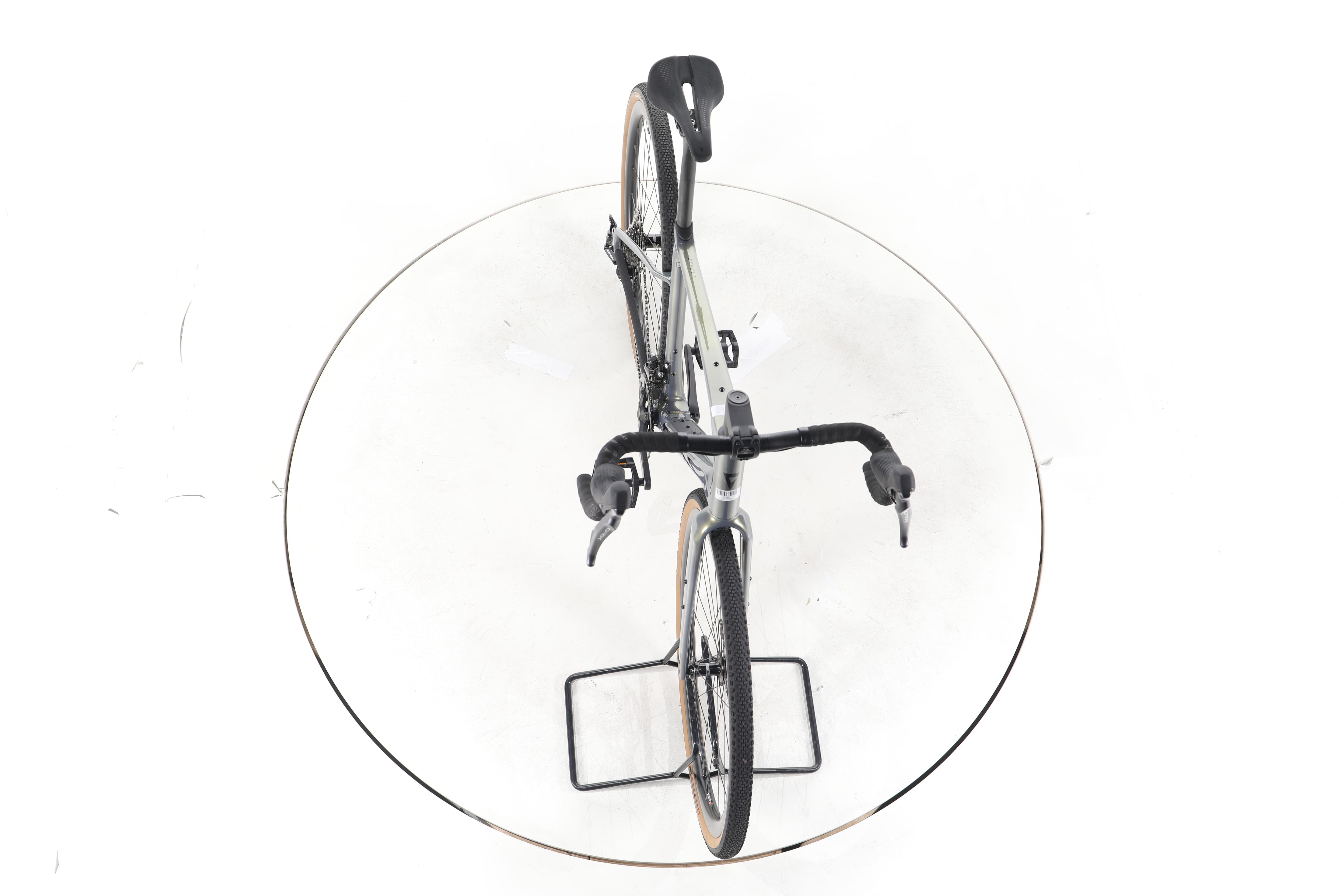 Giant Revolt Advanced 0 Gravelbike Carbon - Image 16