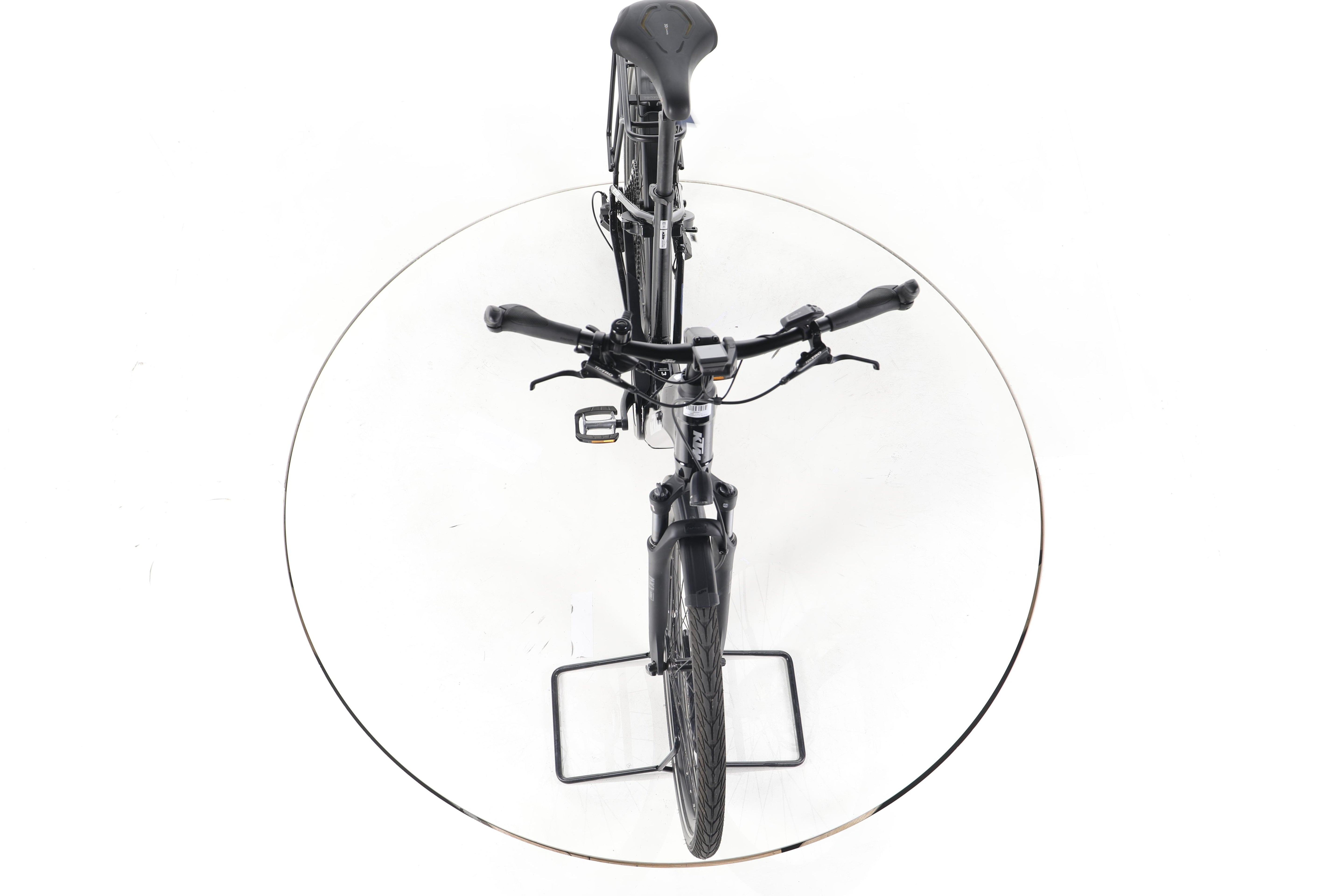 KTM Macina Premium Trekking E-Bike Tiefeinsteiger - Image 16