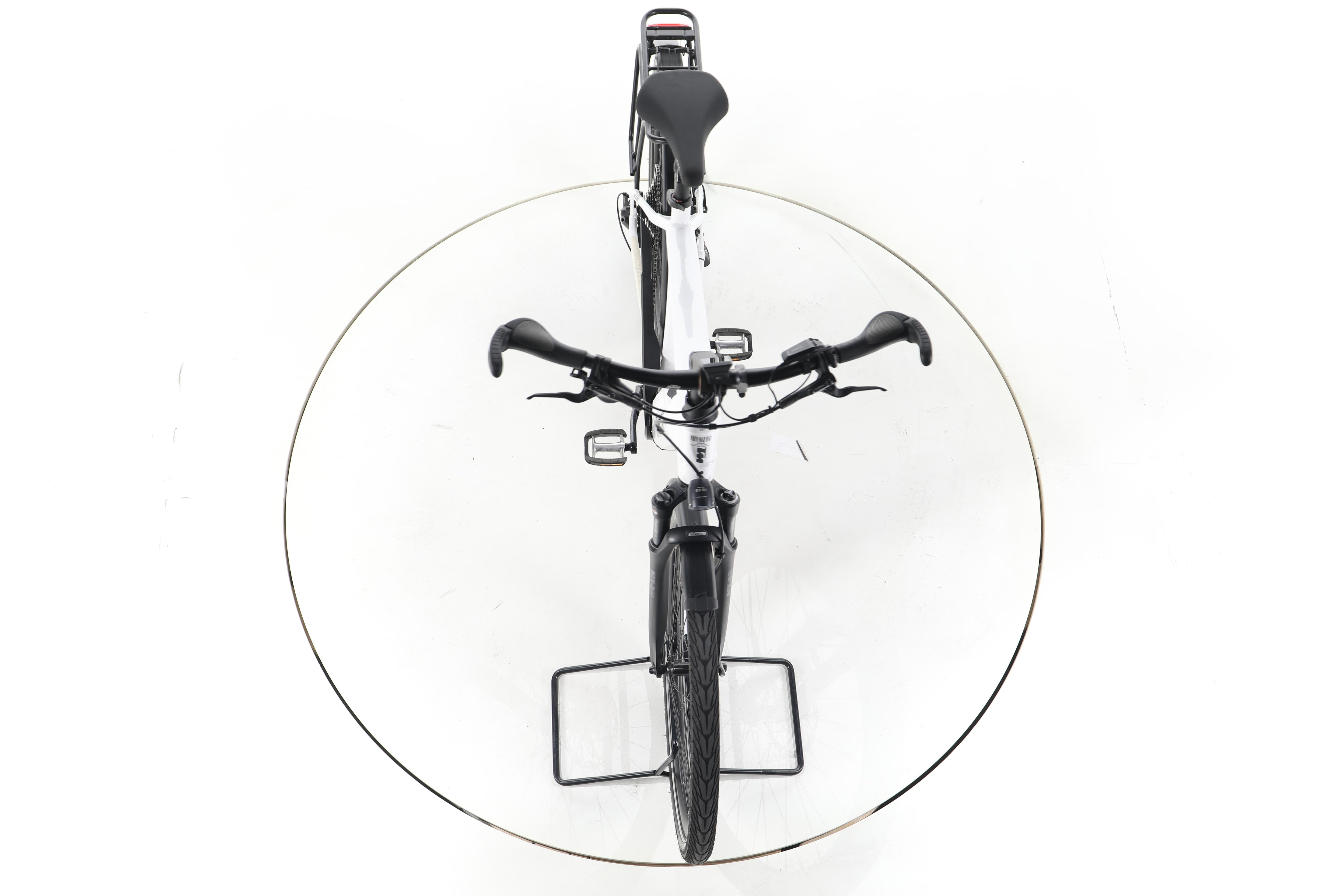 KTM Macina Style 720 Trekking E-Bike - Image 16