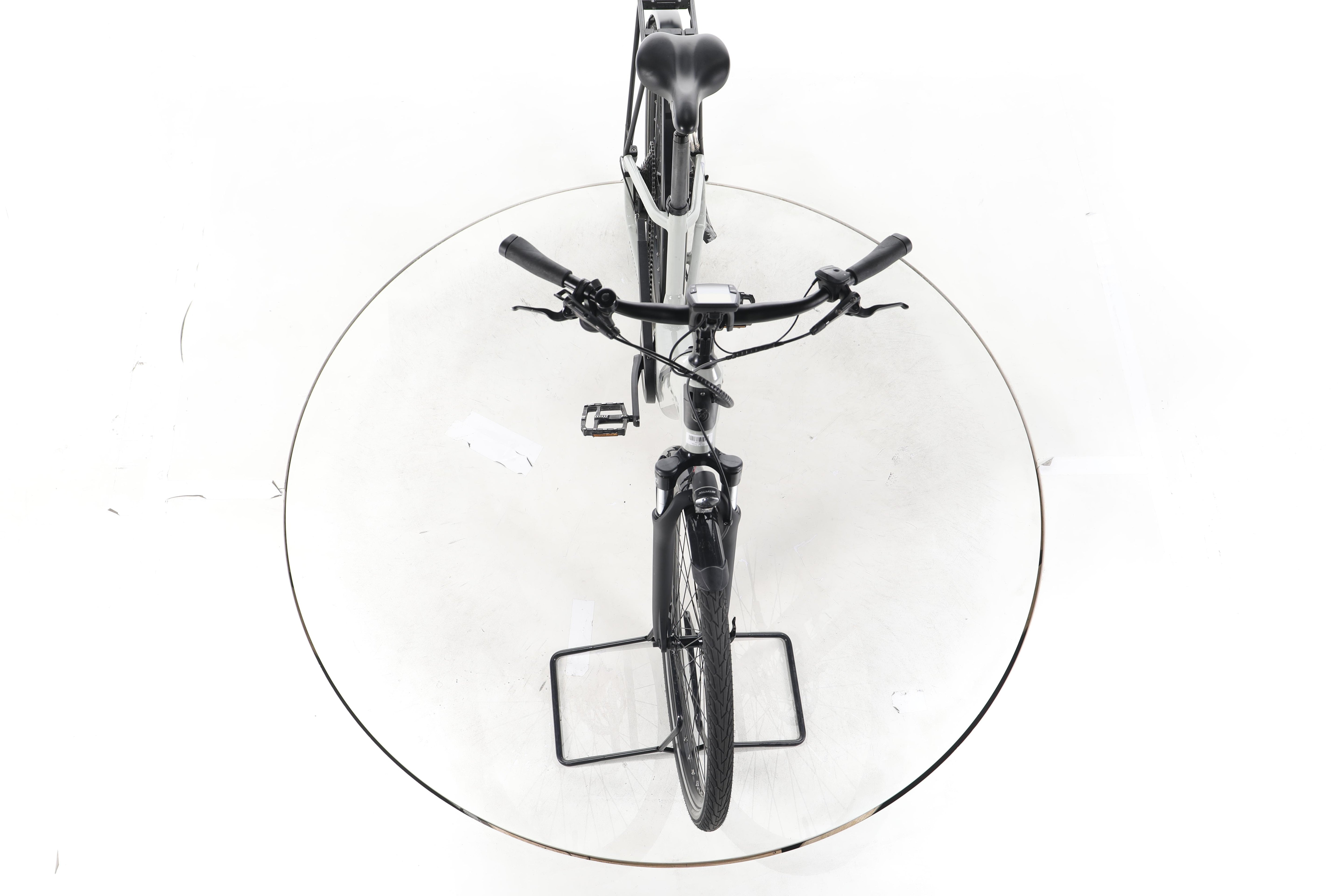 Winora Tria 10 Trekking E-Bike Tiefeinsteiger - Image 16