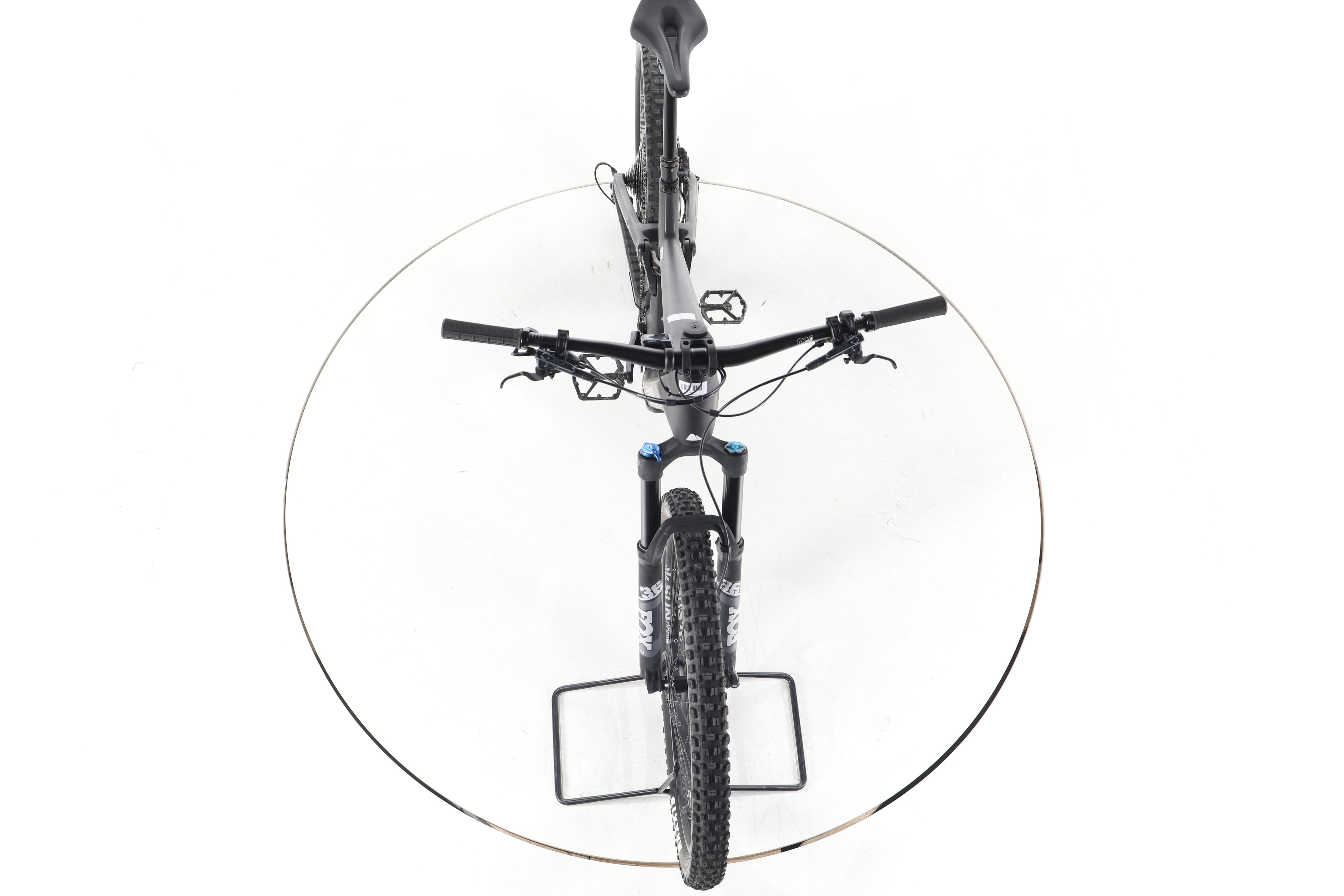 Canyon Spectral:ON CF 8 E-Bike Fully - Image 16