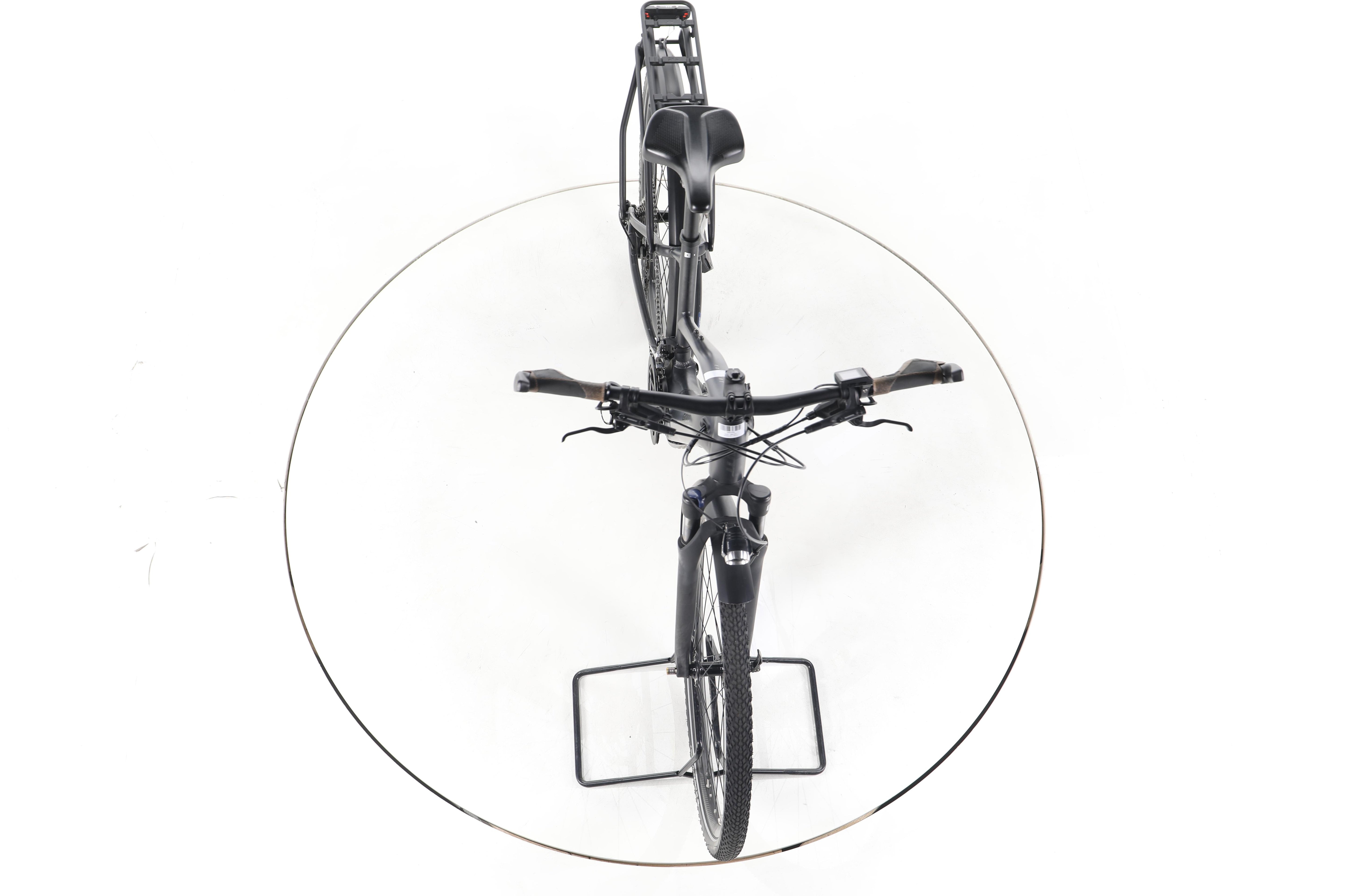 Giant Explore E+ 1 Trekking E-Bike - Image 16