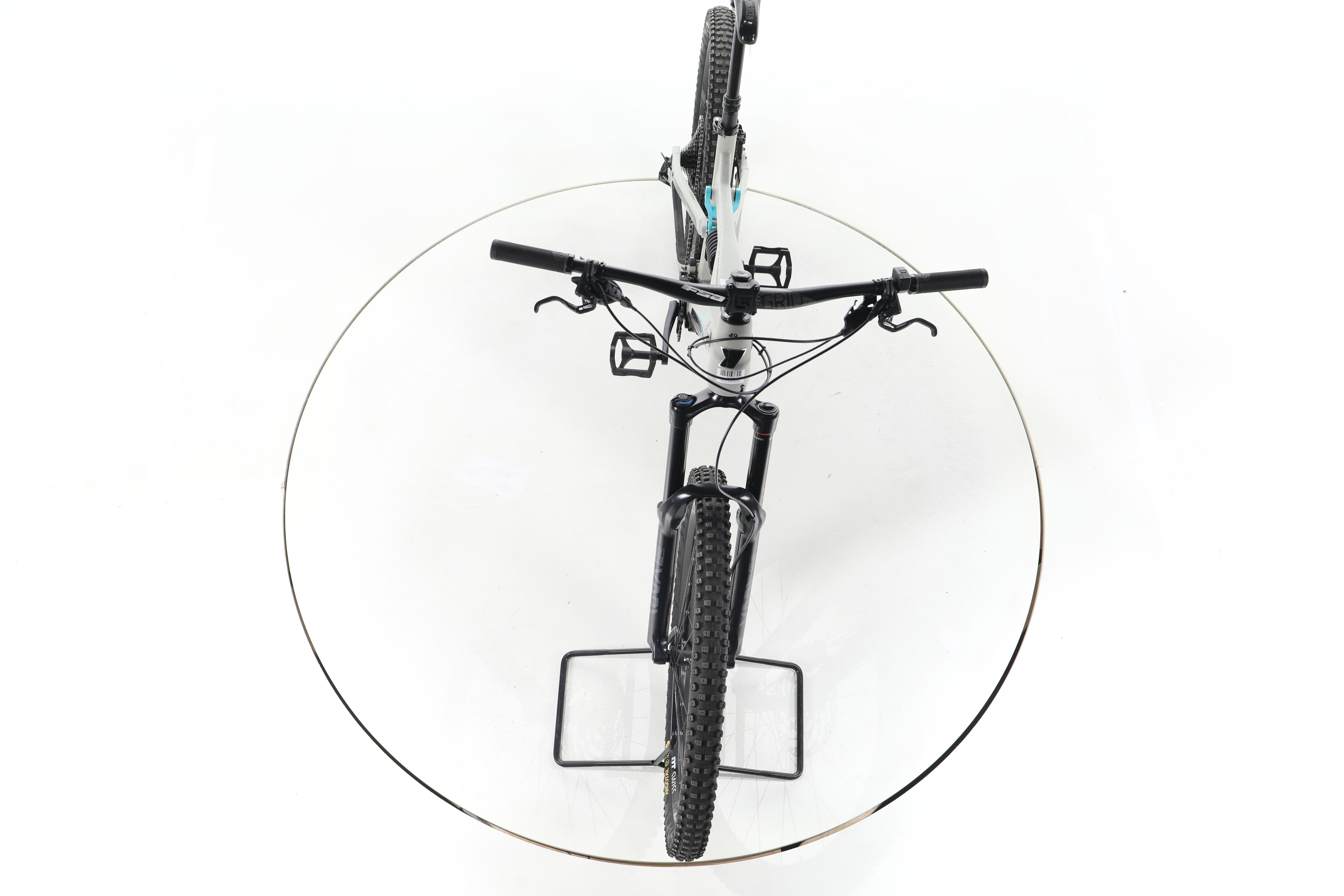 Nox Cycles HELIUM ENDURO 7.1 E-Bike Fully Carbon - Image 16