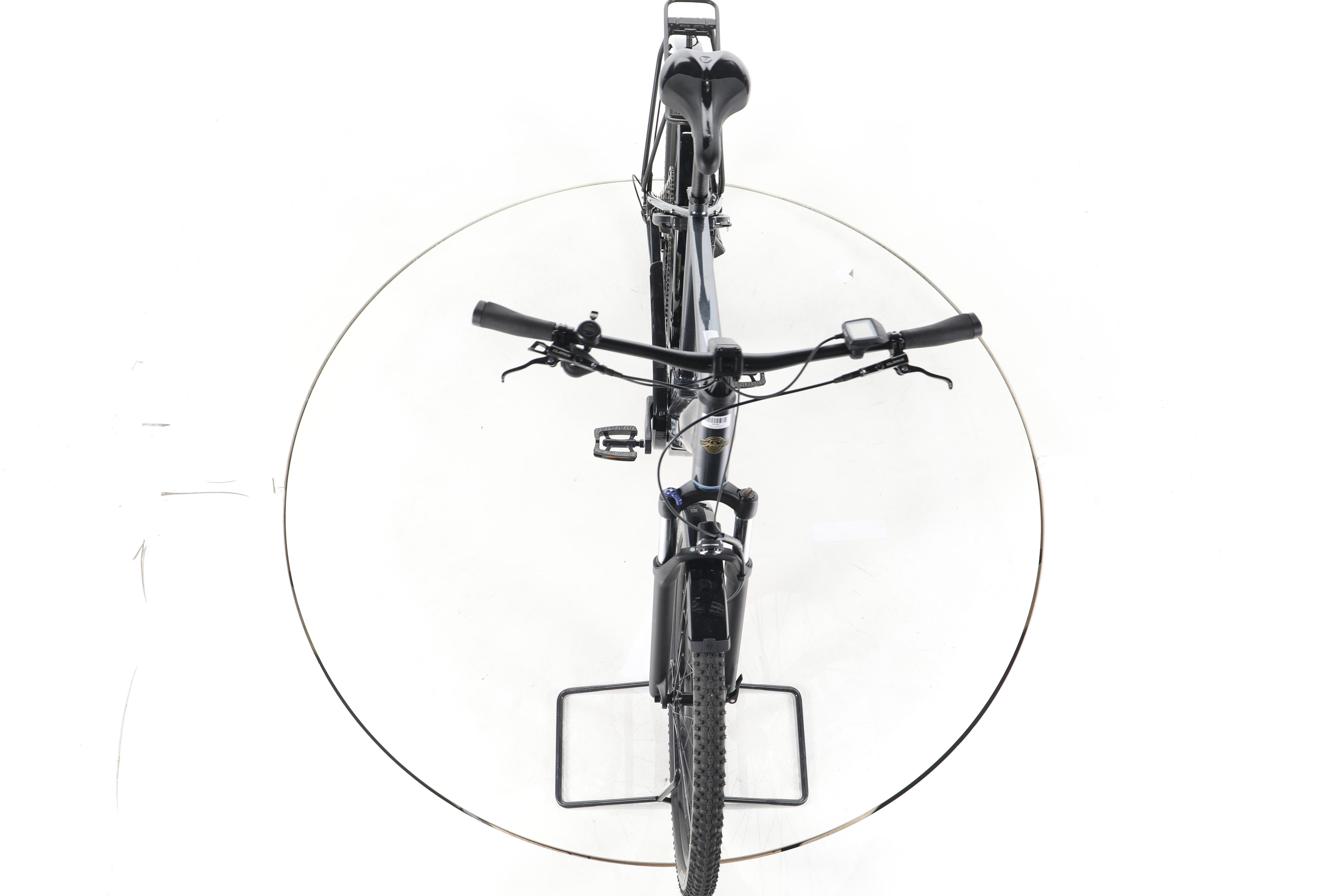 Green's Dorset Trekking E-Bike - Image 16