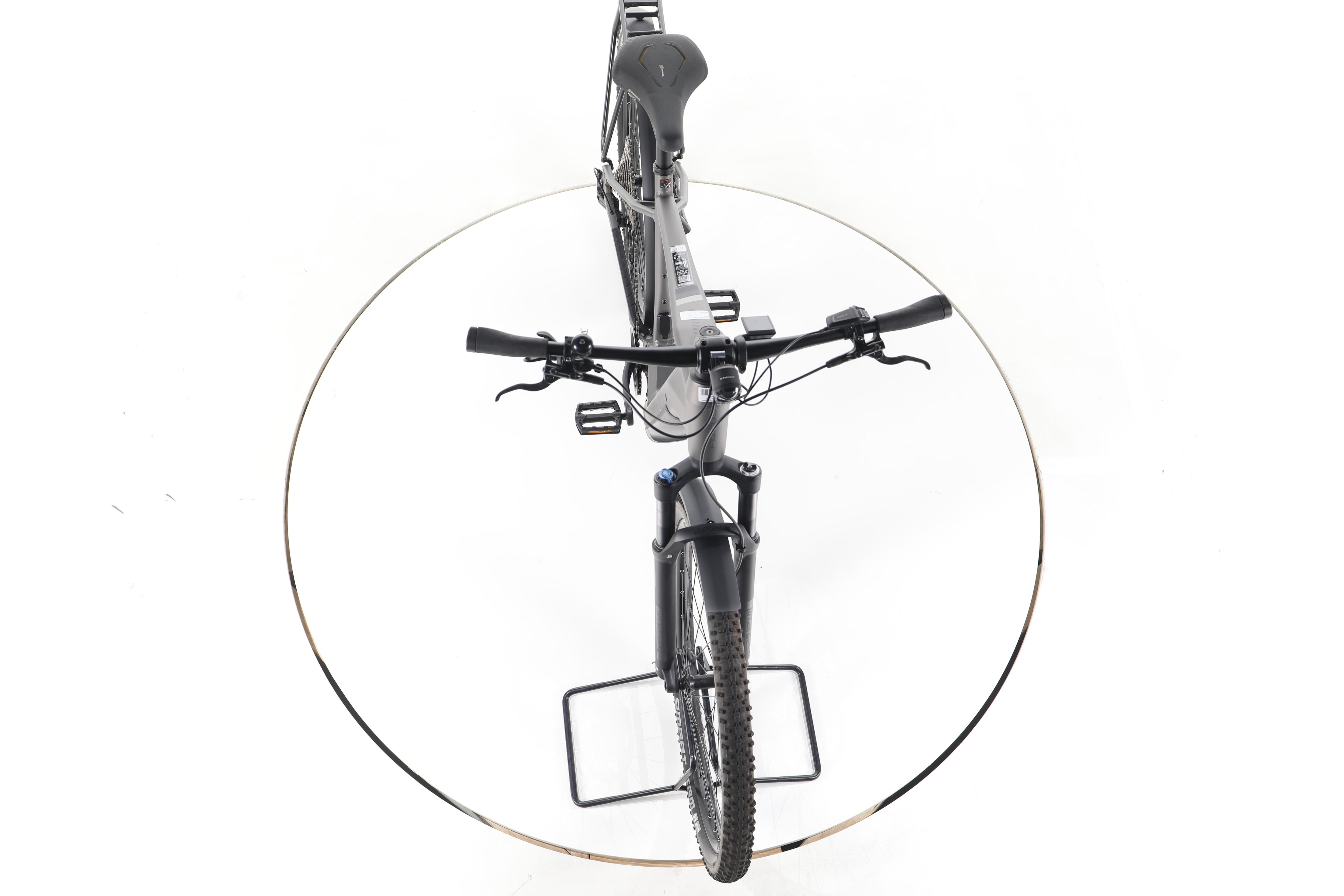 Focus Aventura² 6.8 Trekking E-Bike - Image 16