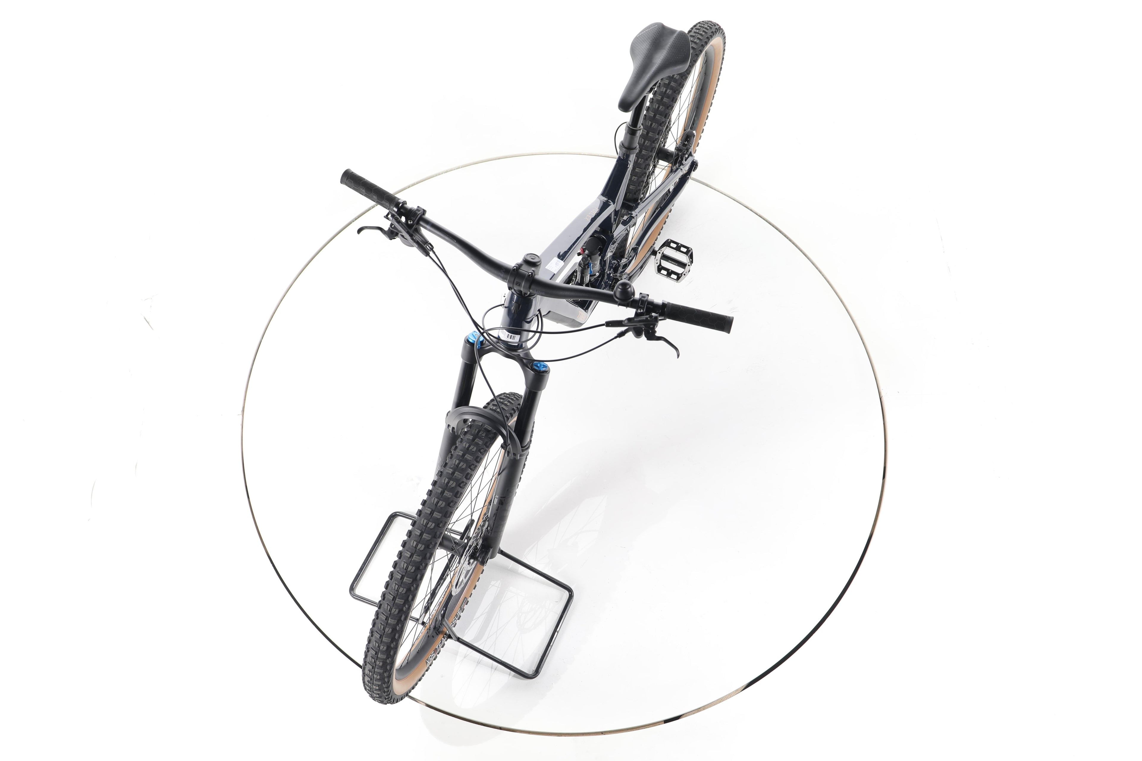 Trek Fuel EX 8 XT Gen 6 - Image 17