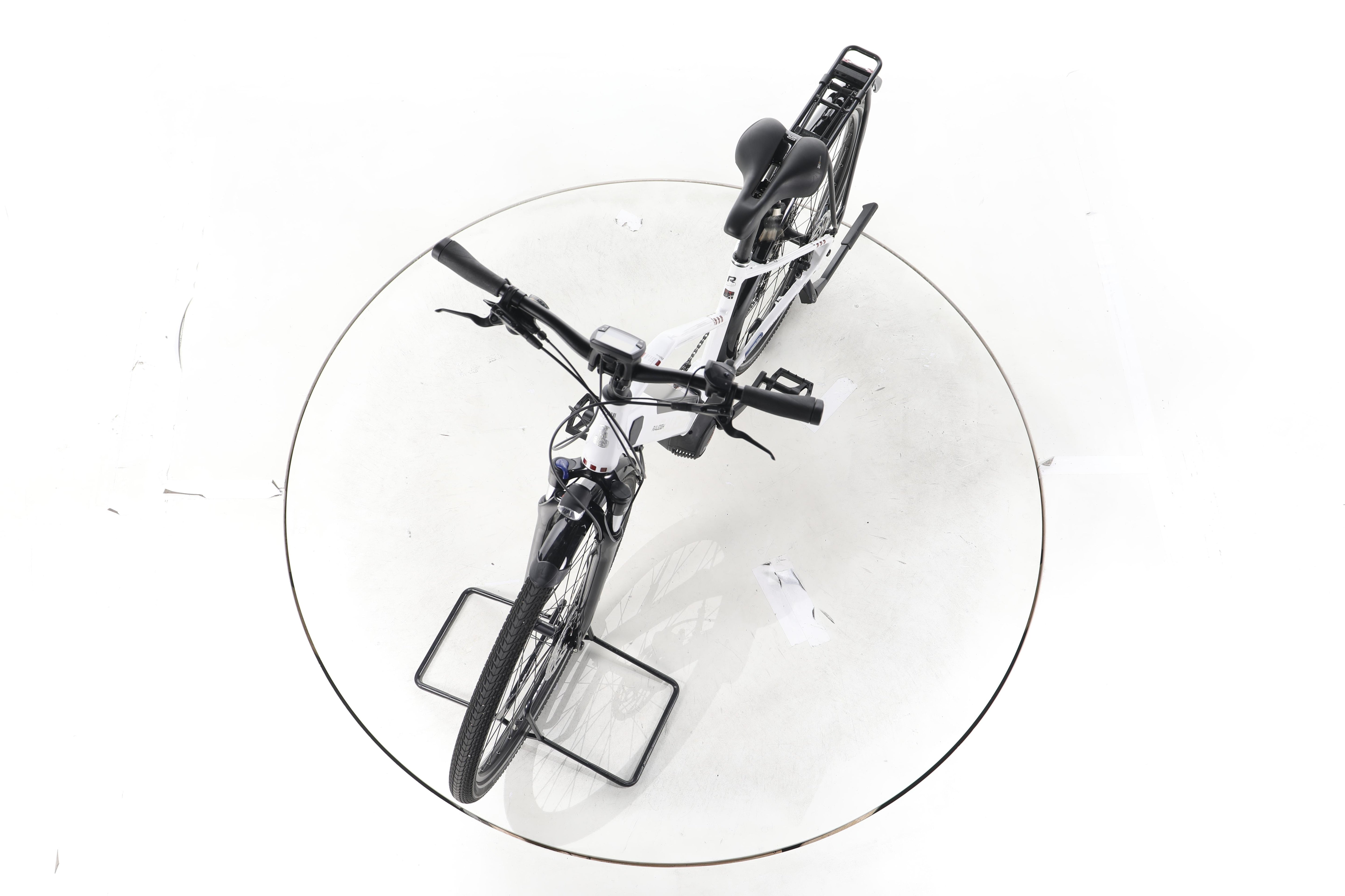 Raleigh Kent 9 Trekking E-Bike - Image 17