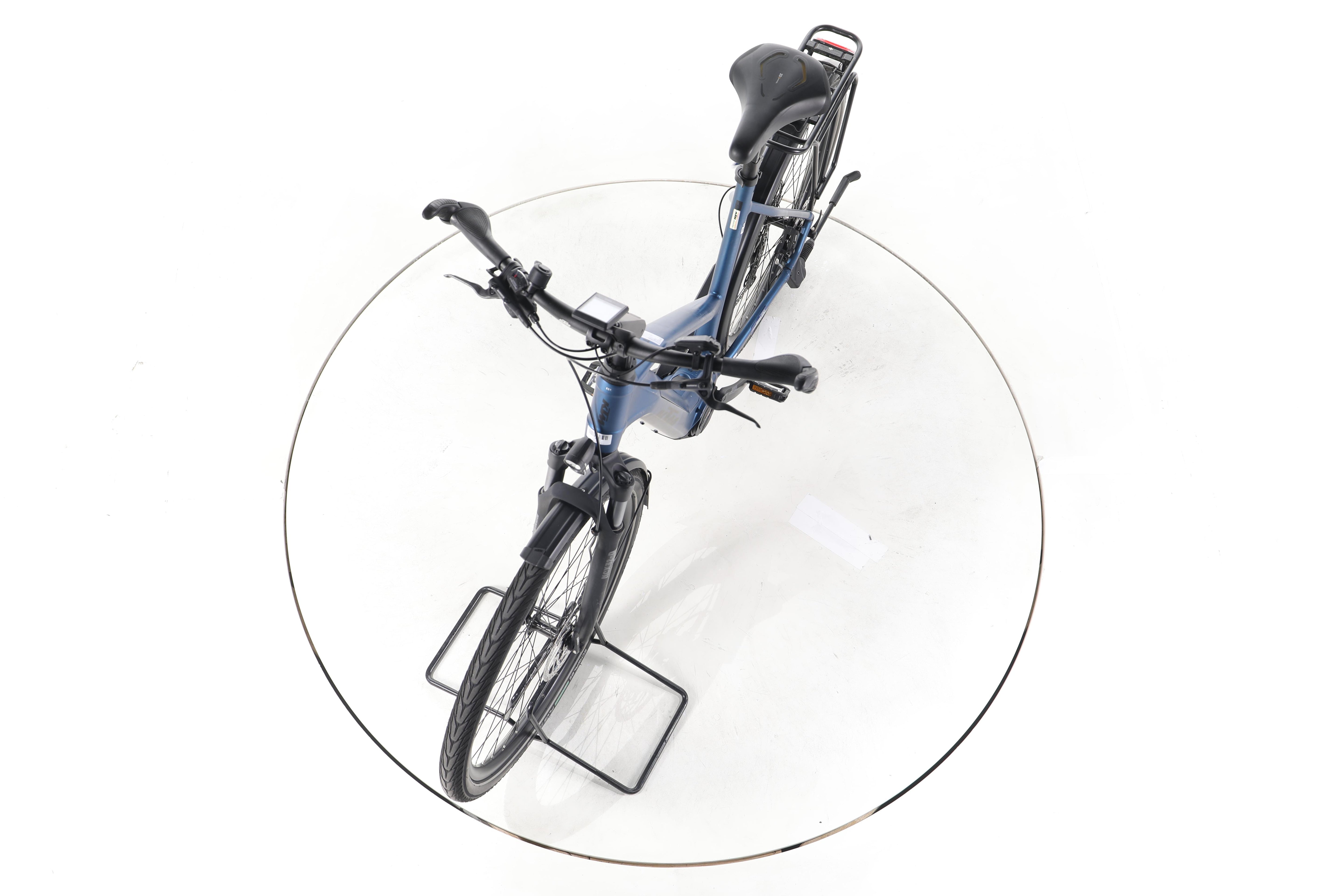 KTM Macina Style 730 Trekking E-Bike - Image 17