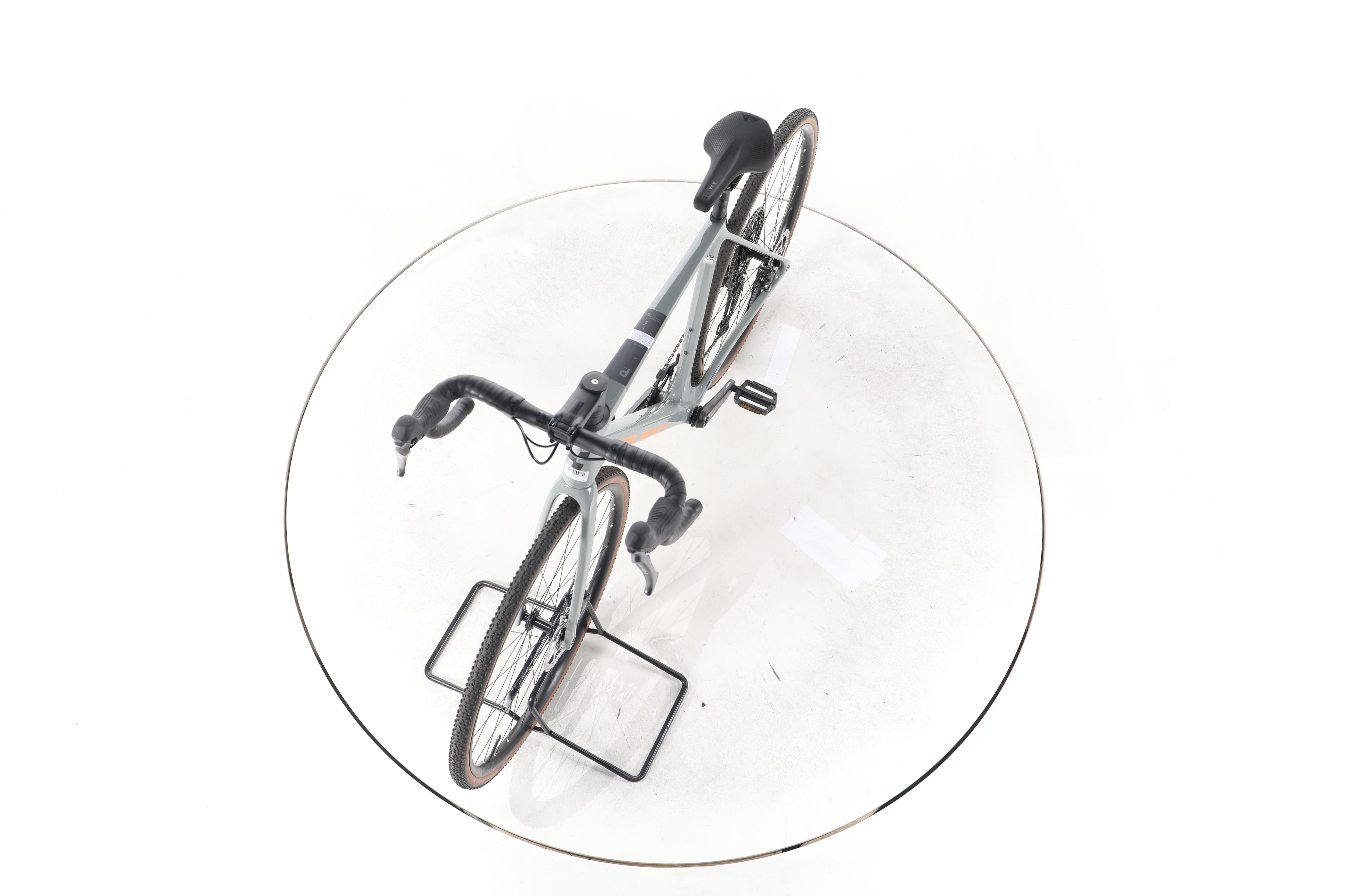 Cube Cross Race C:62 Pro Gravelbike - Image 17