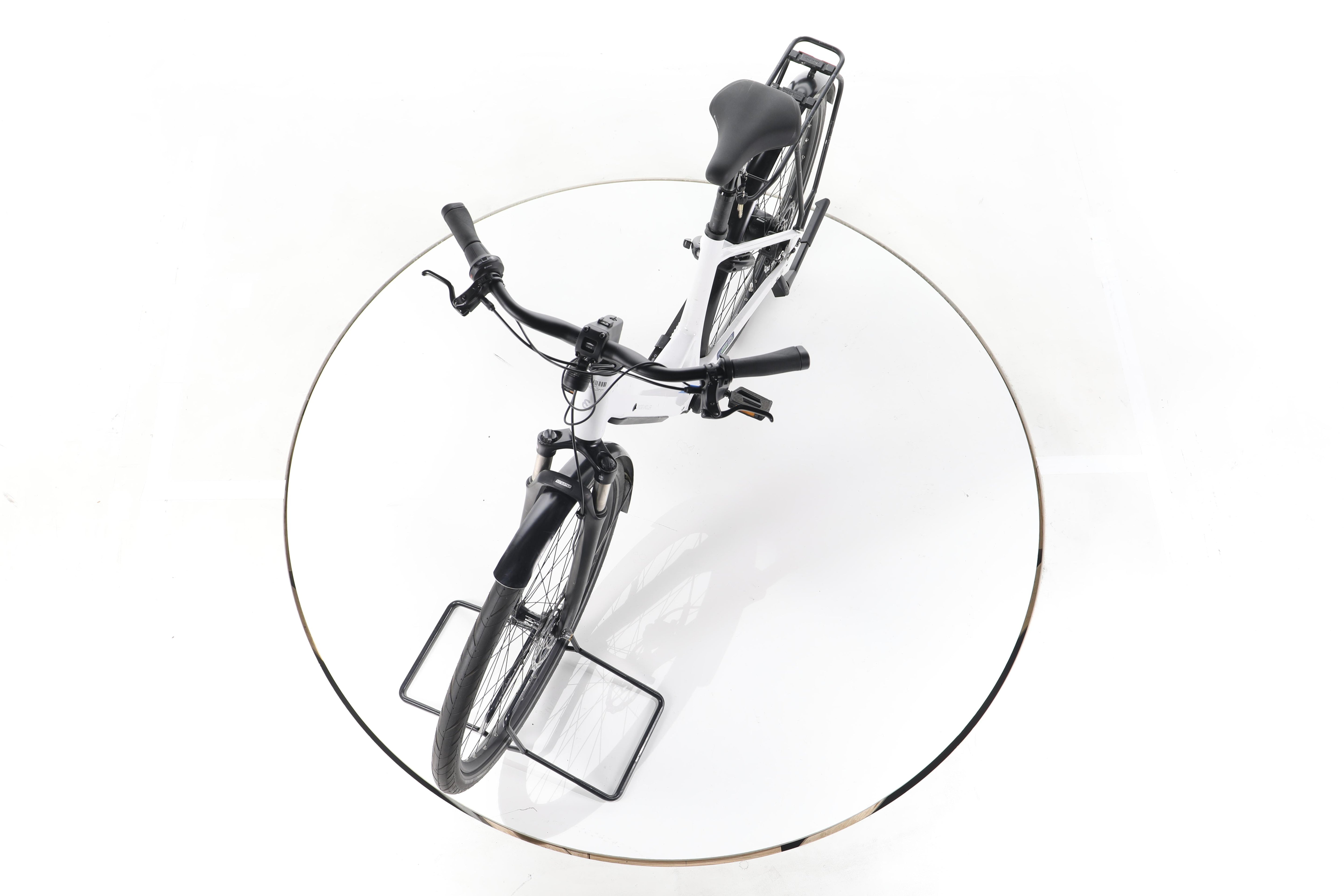 Riese & Müller UBN Six silent City E-Bike Tiefeinsteiger - Image 17