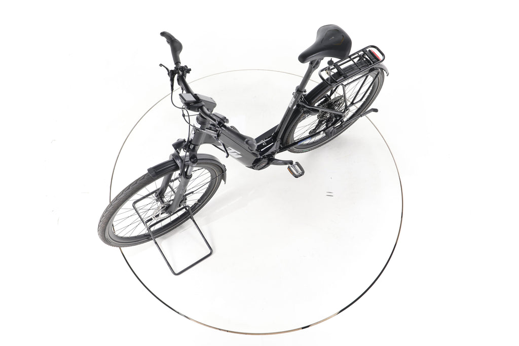 KTM Macina Premium Trekking E-Bike Tiefeinsteiger - Image 18