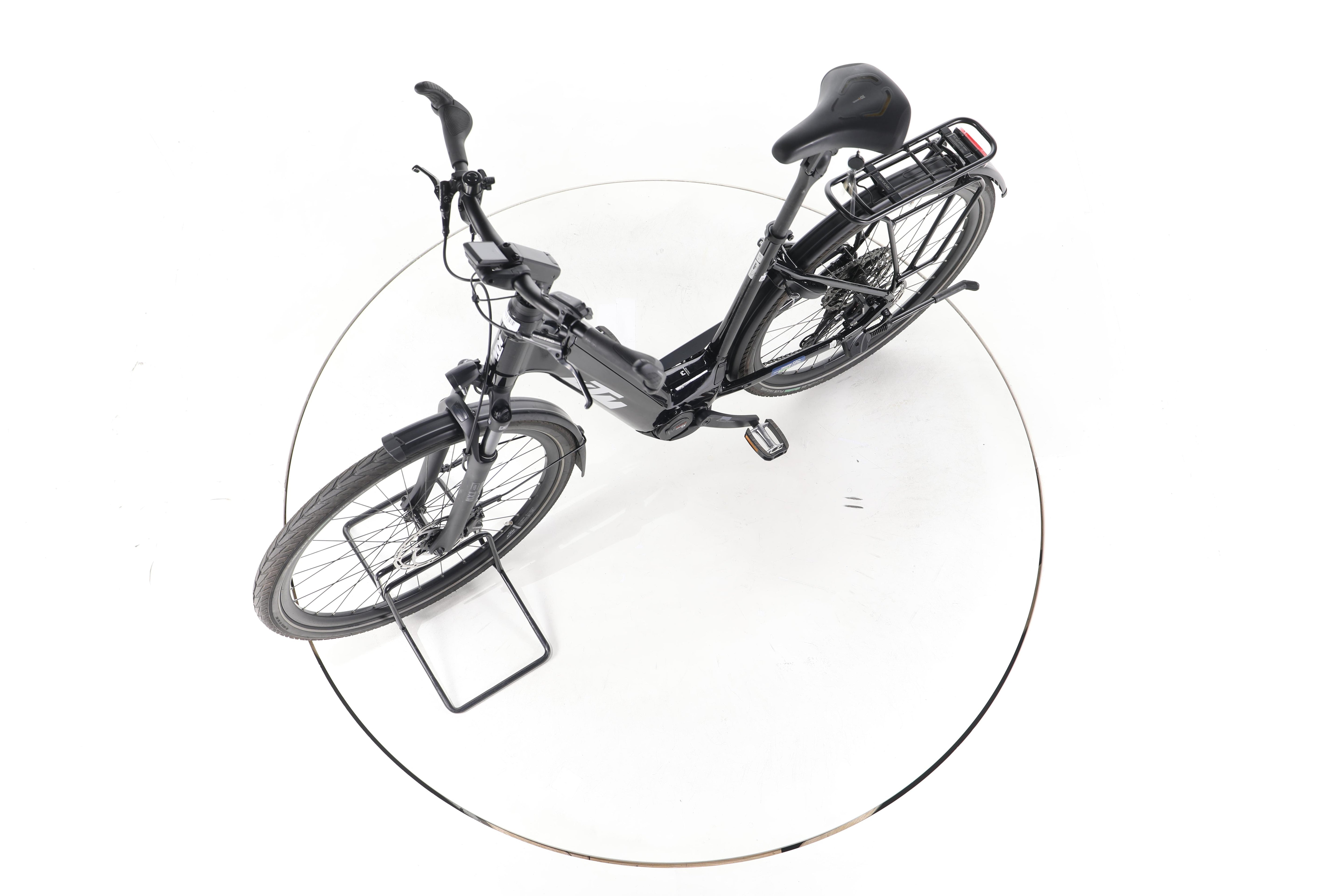 KTM Macina Premium Trekking E-Bike Tiefeinsteiger - Image 18