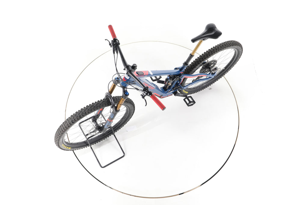 Pivot Cycles Shuttle SL Team XTR Fully E-Bike Carbon - Image 18