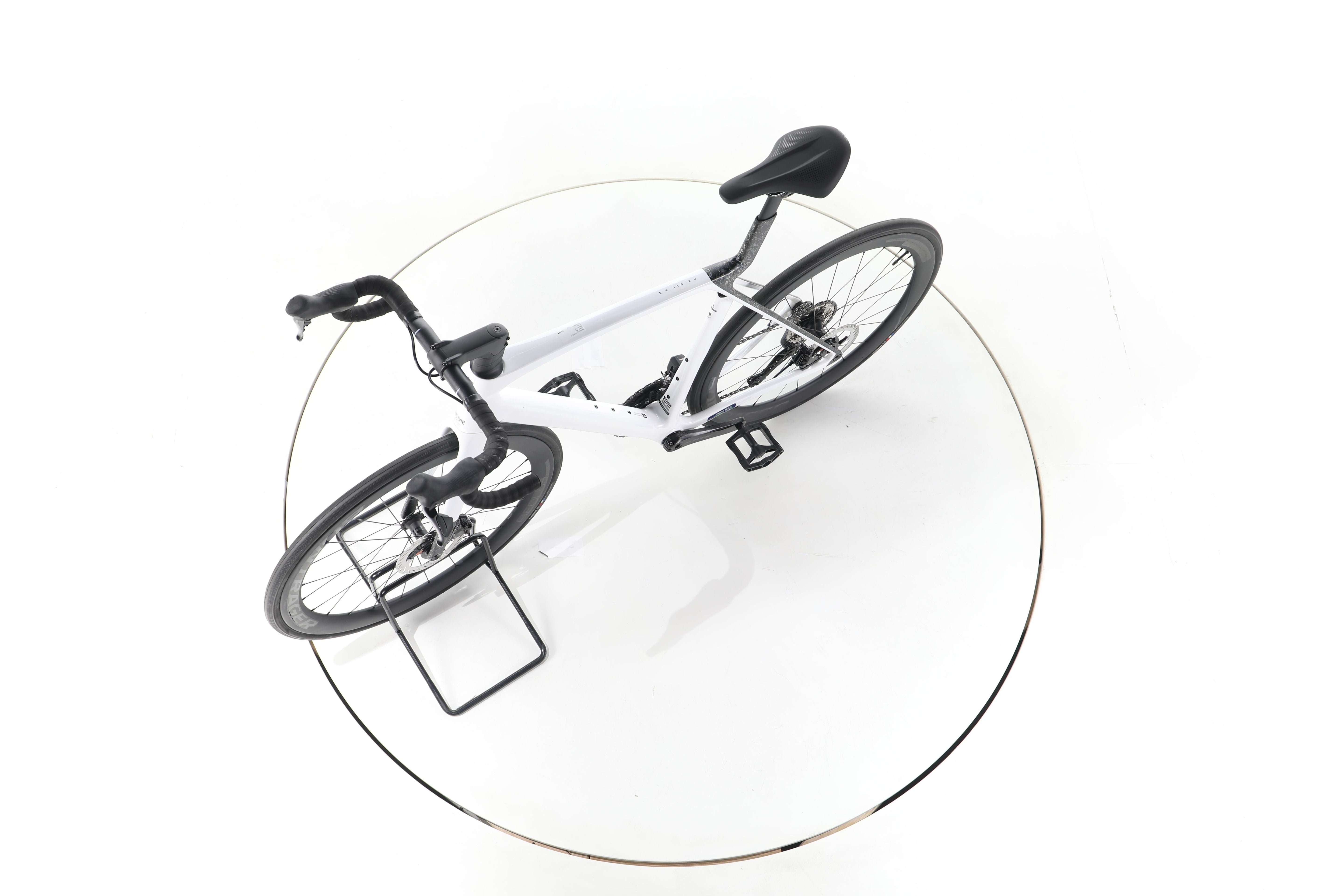 Trek Madone SL 6 - Image 18