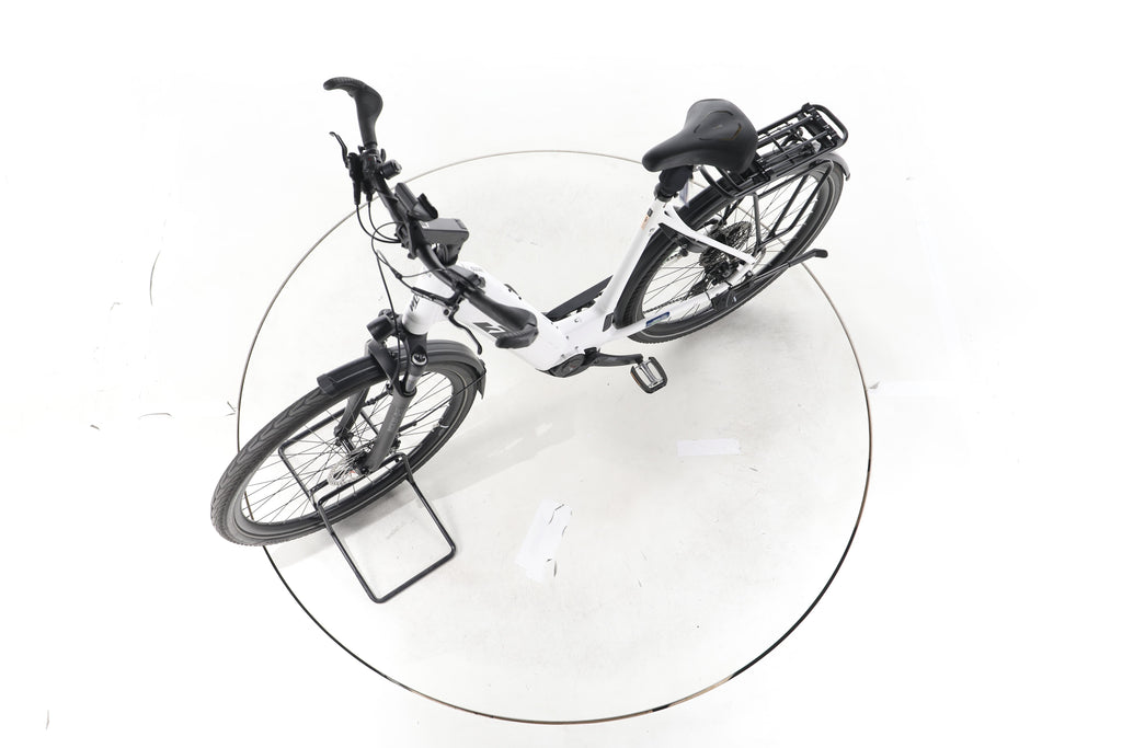 KTM Cento 10 Trekking E-Bike Tiefeinsteiger - Image 18