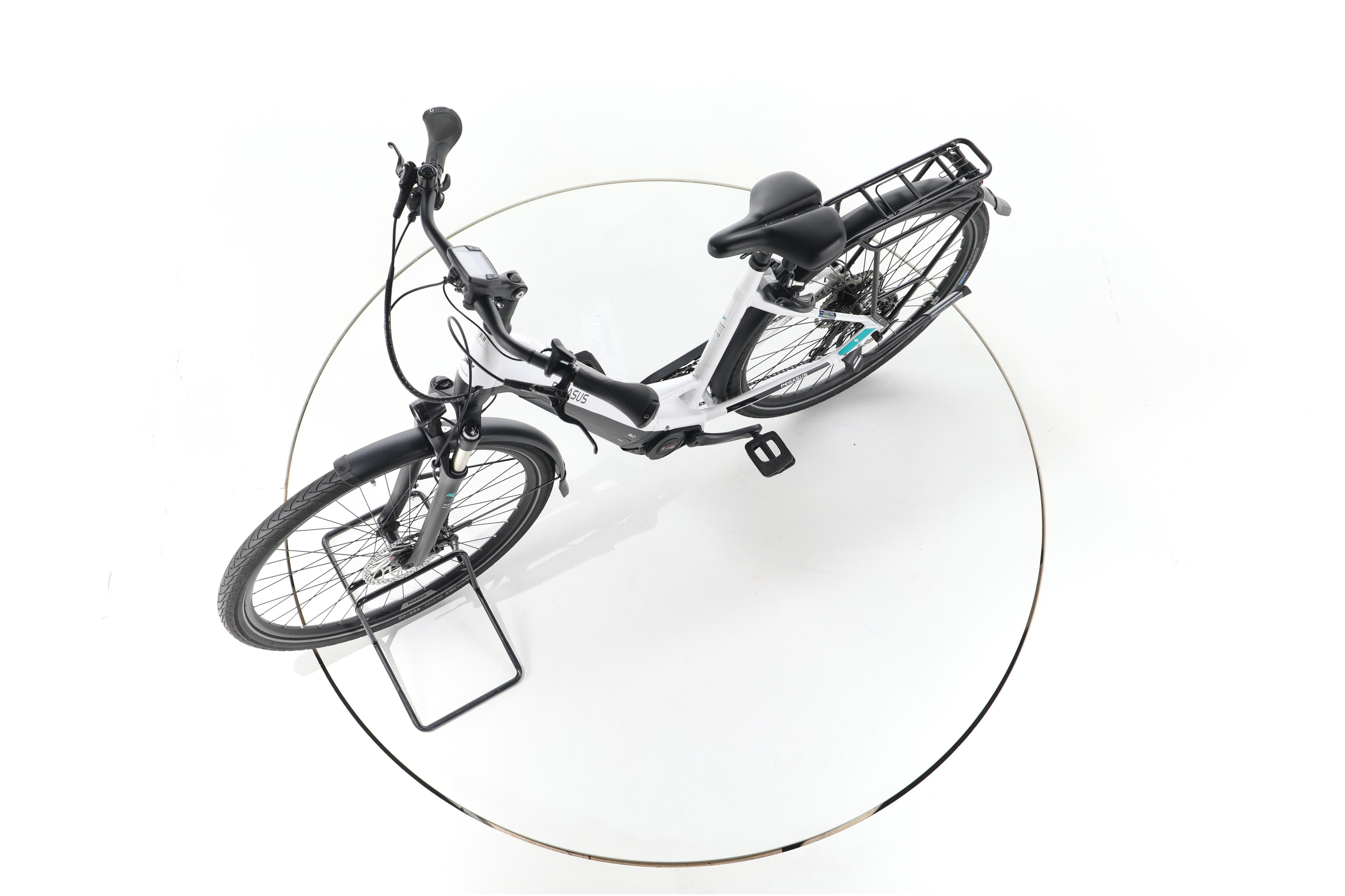 Pegasus Premio EVO 10 Lite Trekking E-Bike Tiefeinsteiger - Image 18