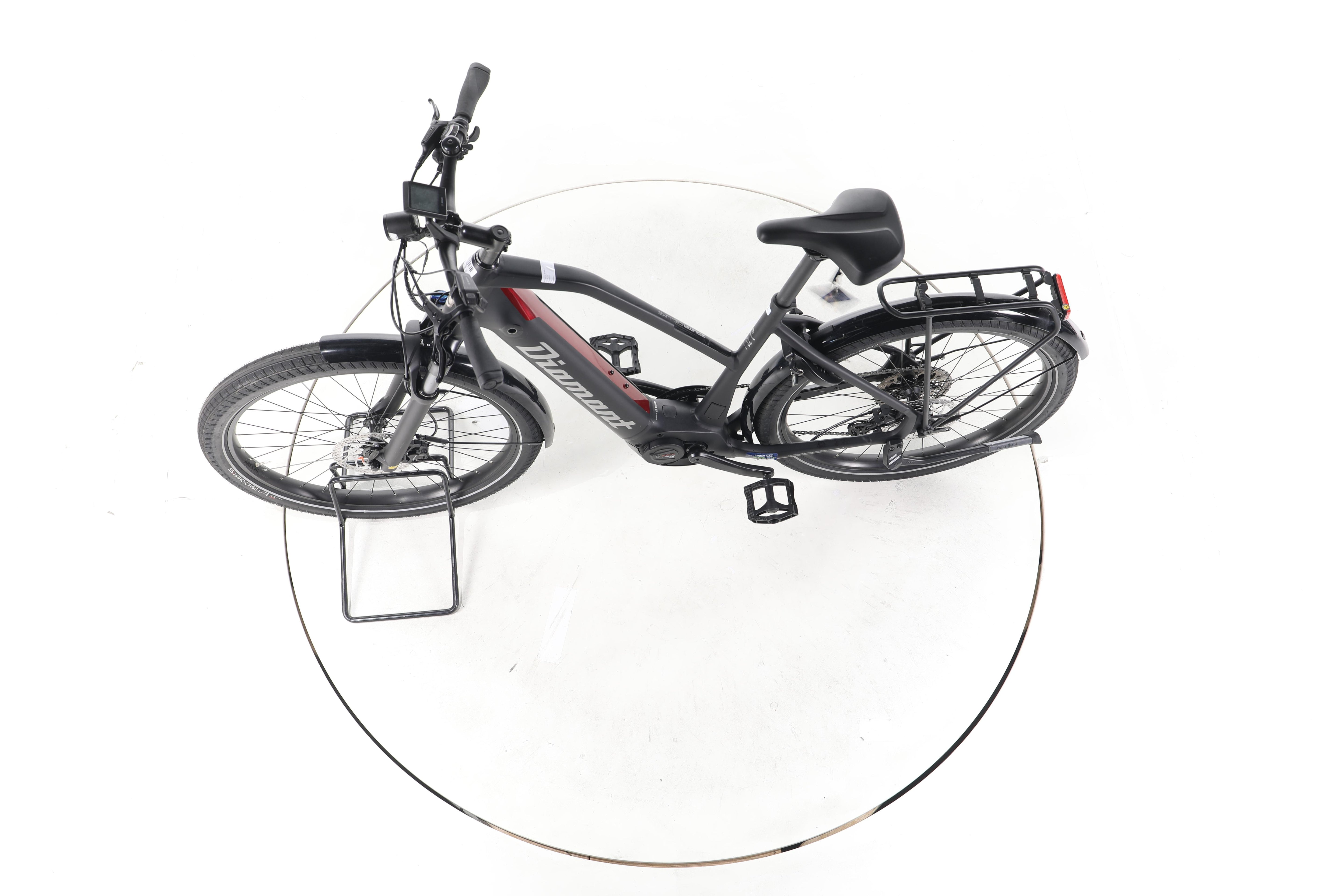 Diamant Zouma Deluxe Smart Trekking E-Bike - Image 19