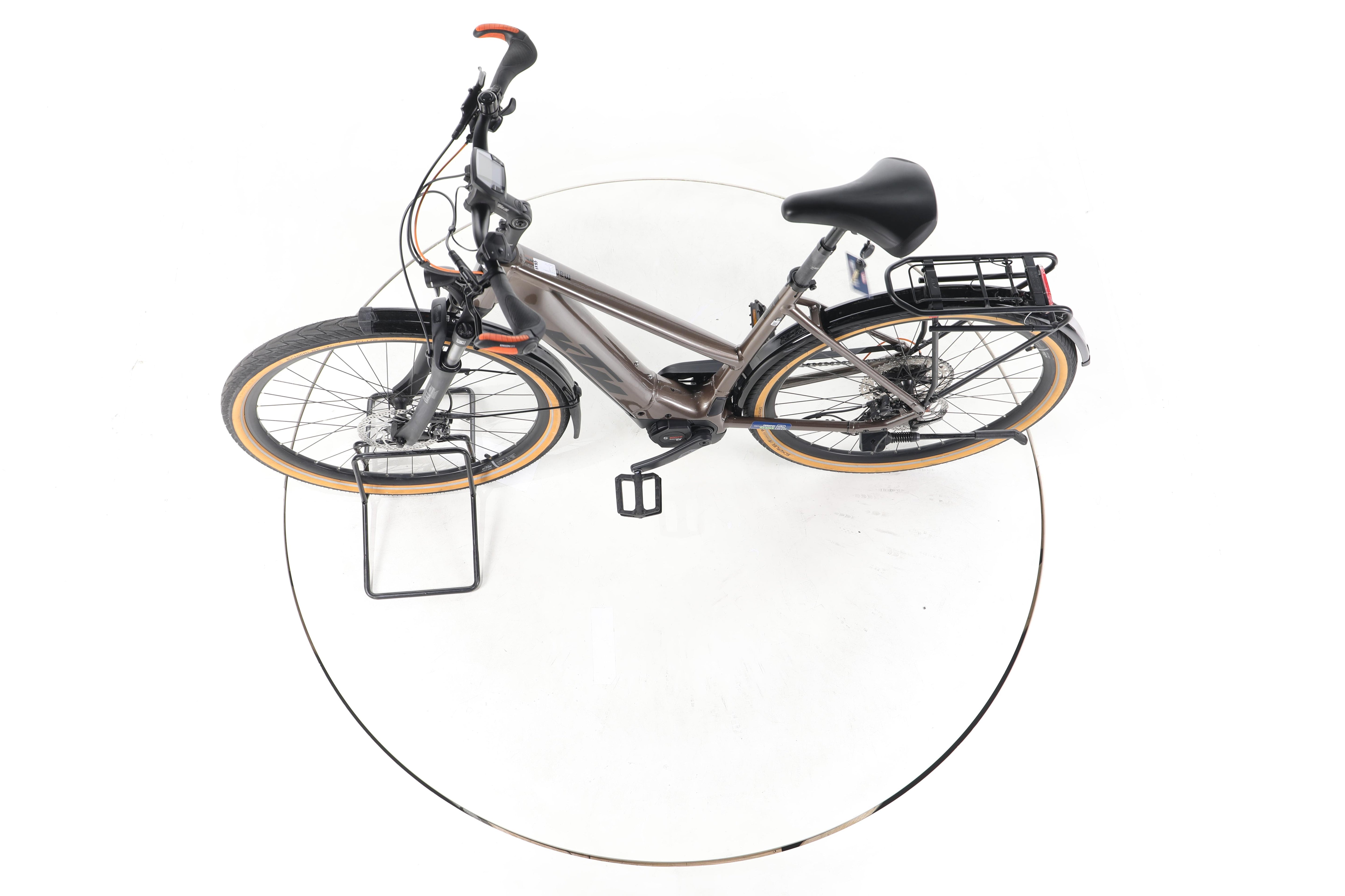 KTM Macina Ultimate Pro Trekking E-Bike - Image 19