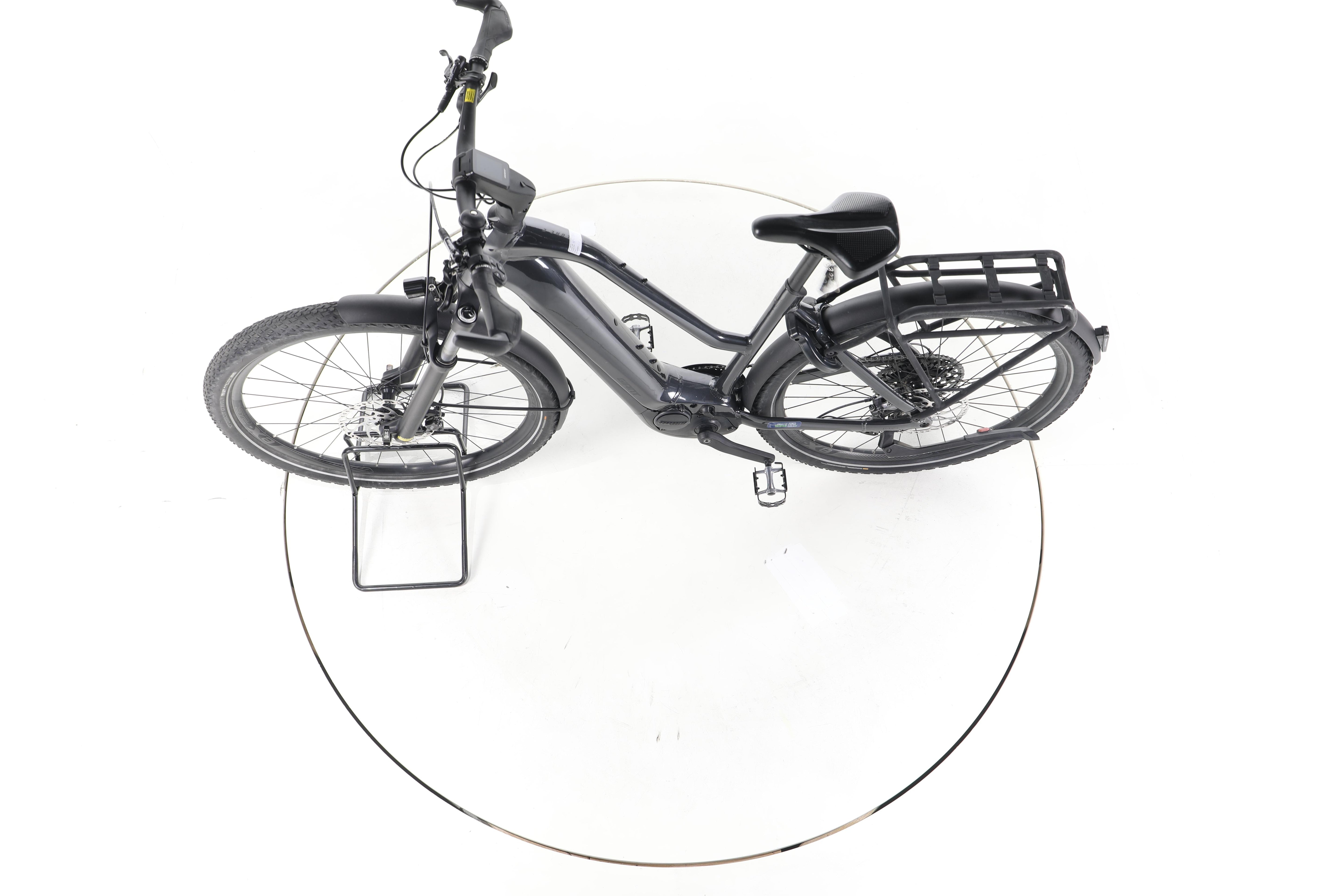 Giant Explore E+ 3 Trekking E-Bike - Image 19