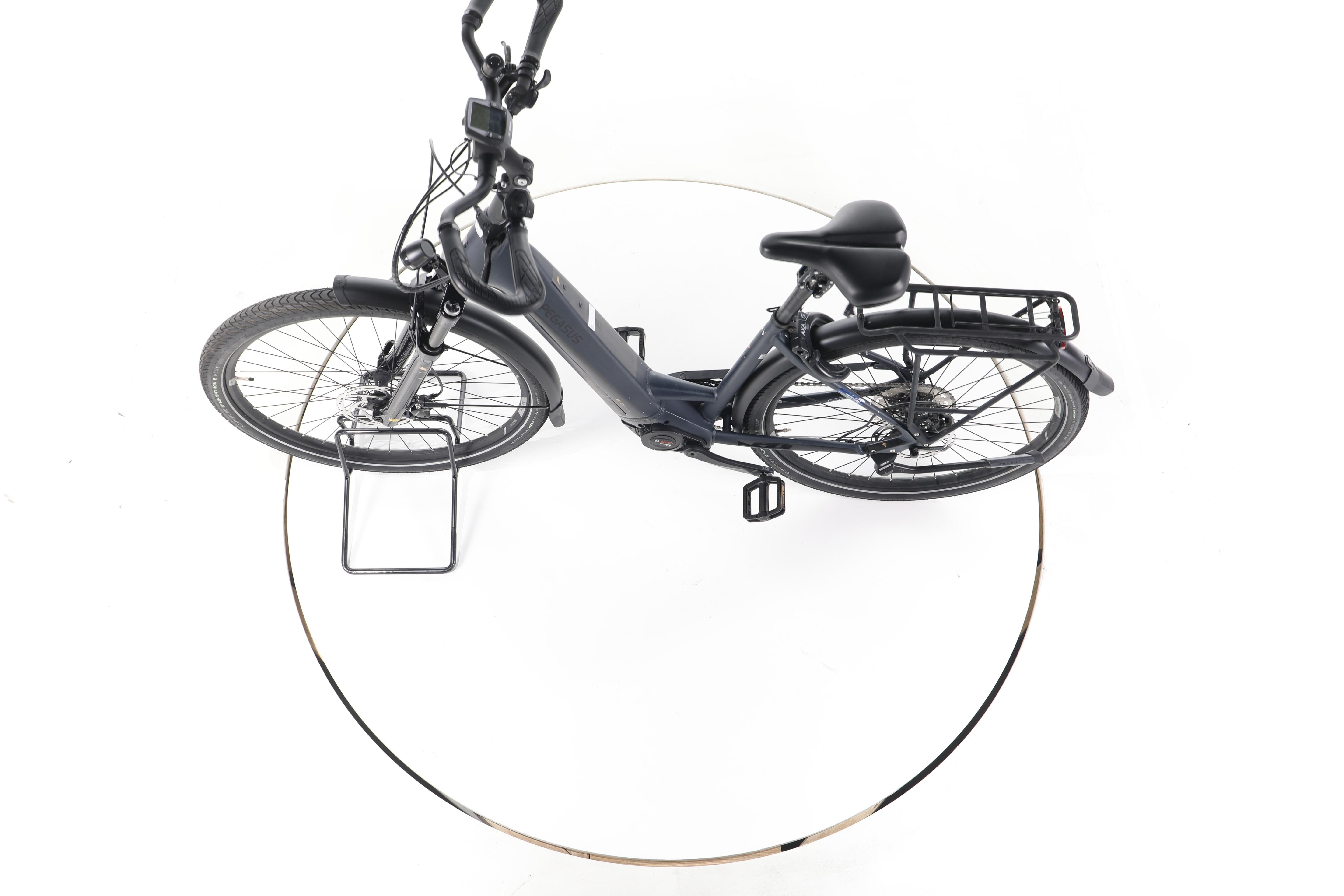 Pegasus Premio Evo Lite Comfort Trekking E-Bike Tiefeinsteiger - Image 19