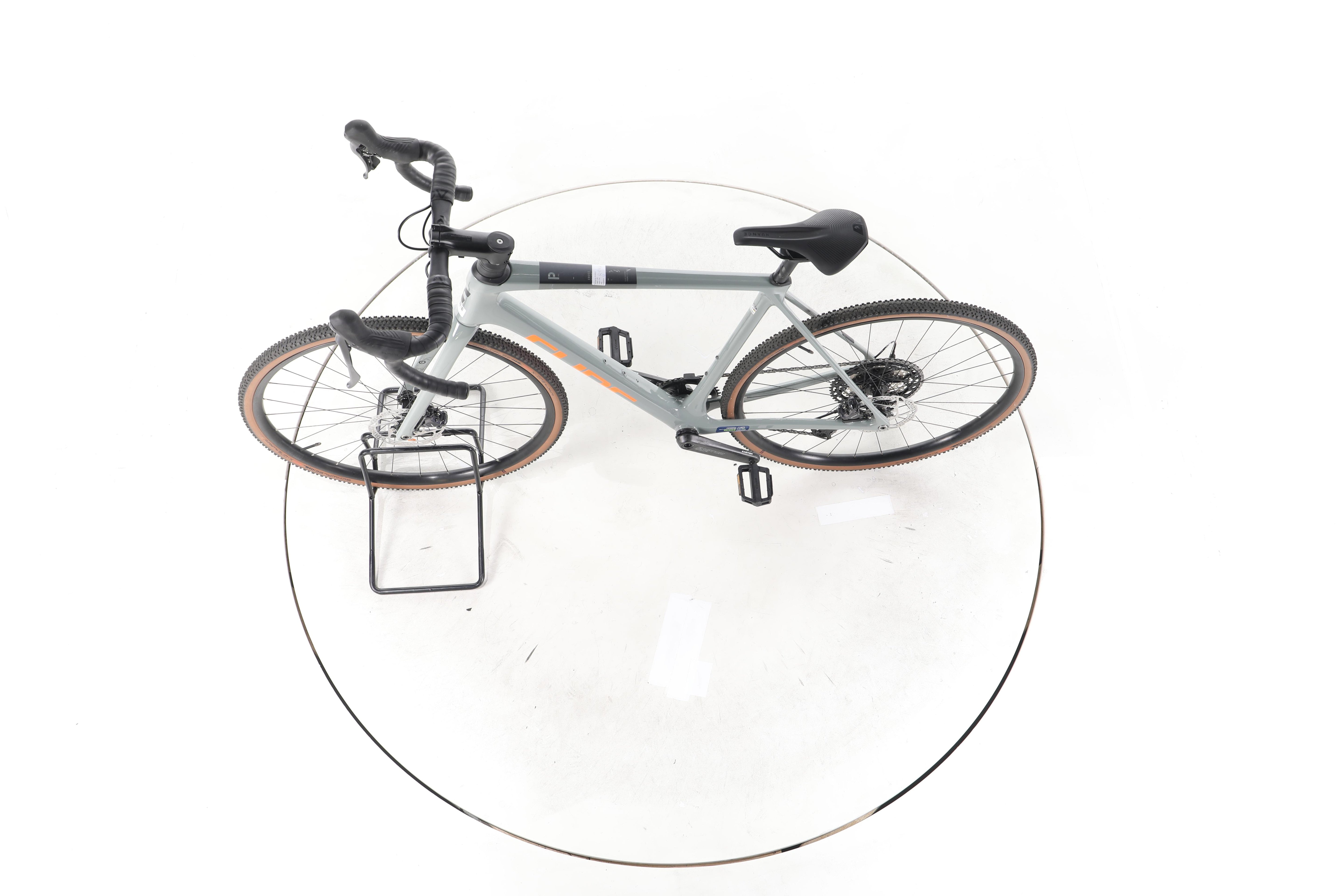 Cube Cross Race C:62 Pro Gravelbike - Image 19