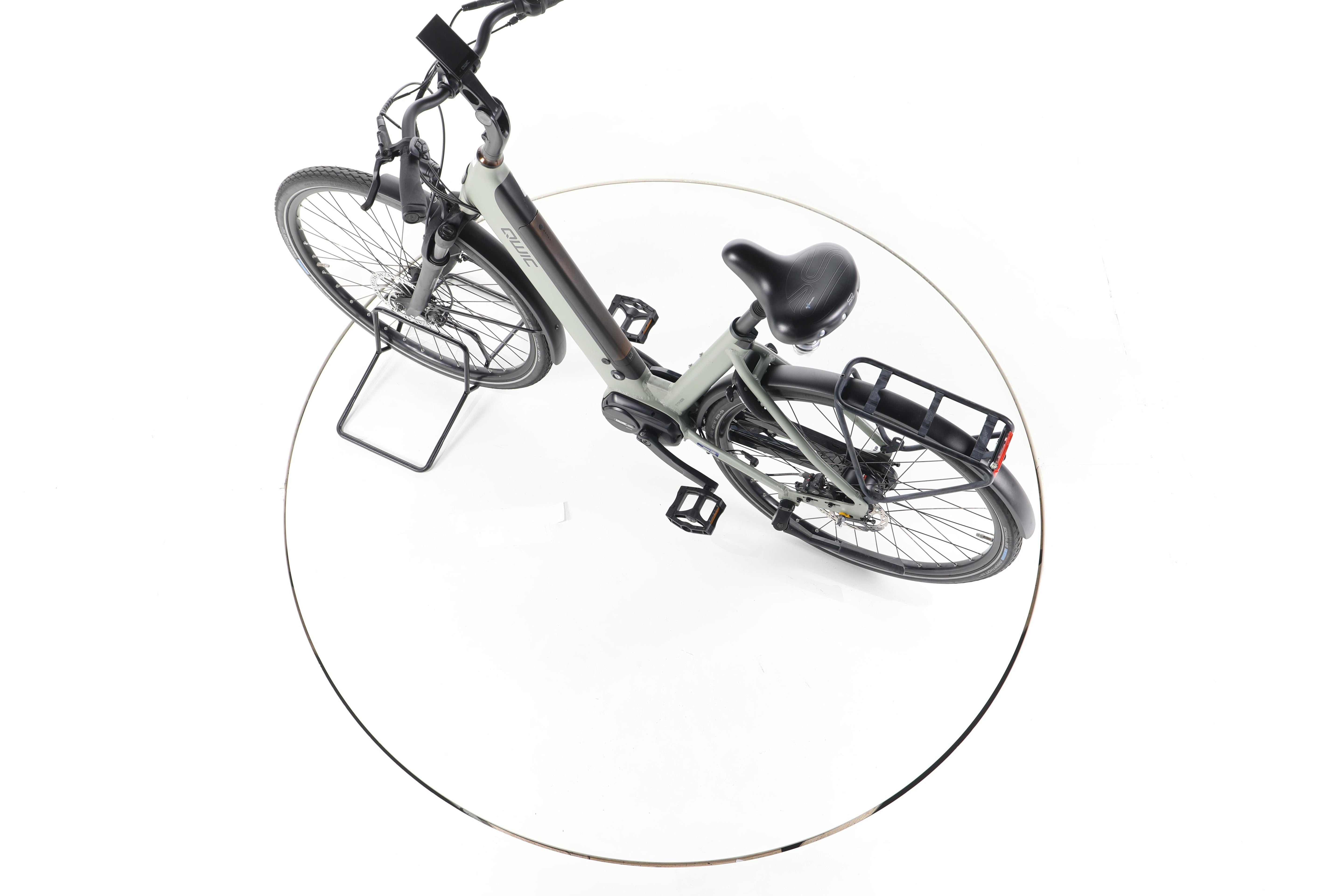 QWIC Premium I MN8+c City E-Bike Tiefeinsteiger - Image 20