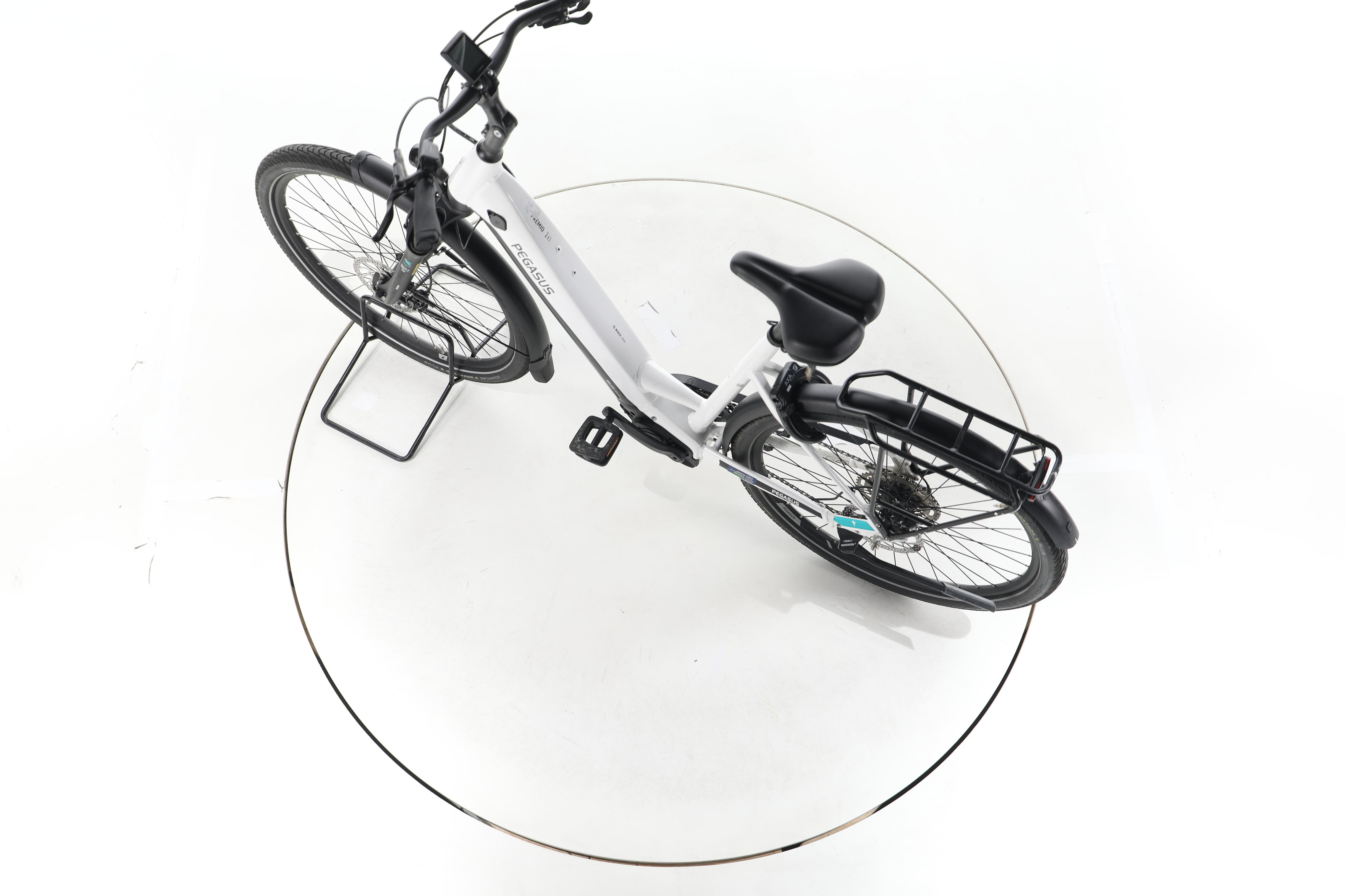 Pegasus Premio EVO 10 Lite Trekking E-Bike Tiefeinsteiger - Image 20