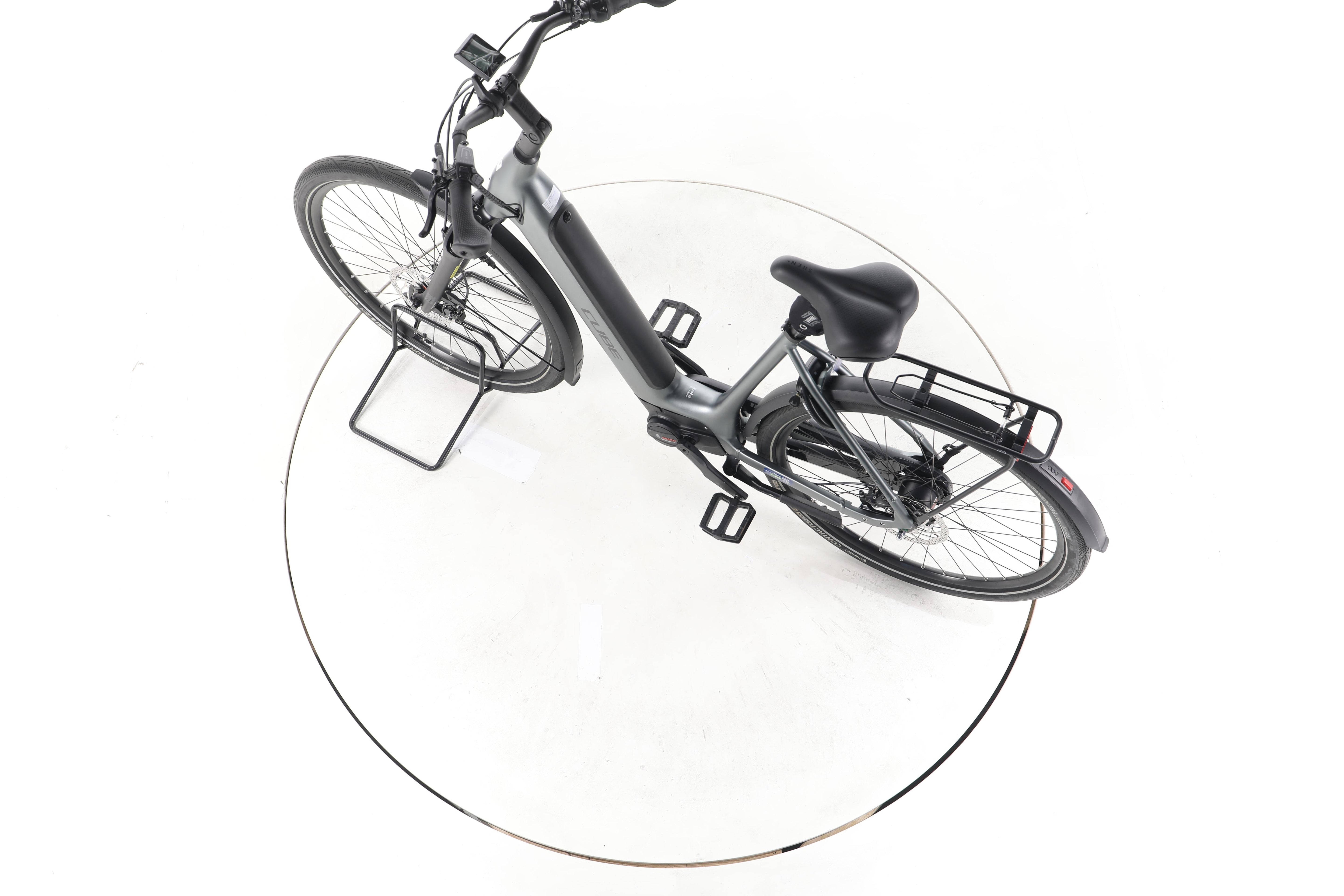 Cube 23  SUPREME HYBRID PRO City E-Bike Tiefeinsteiger - Image 20