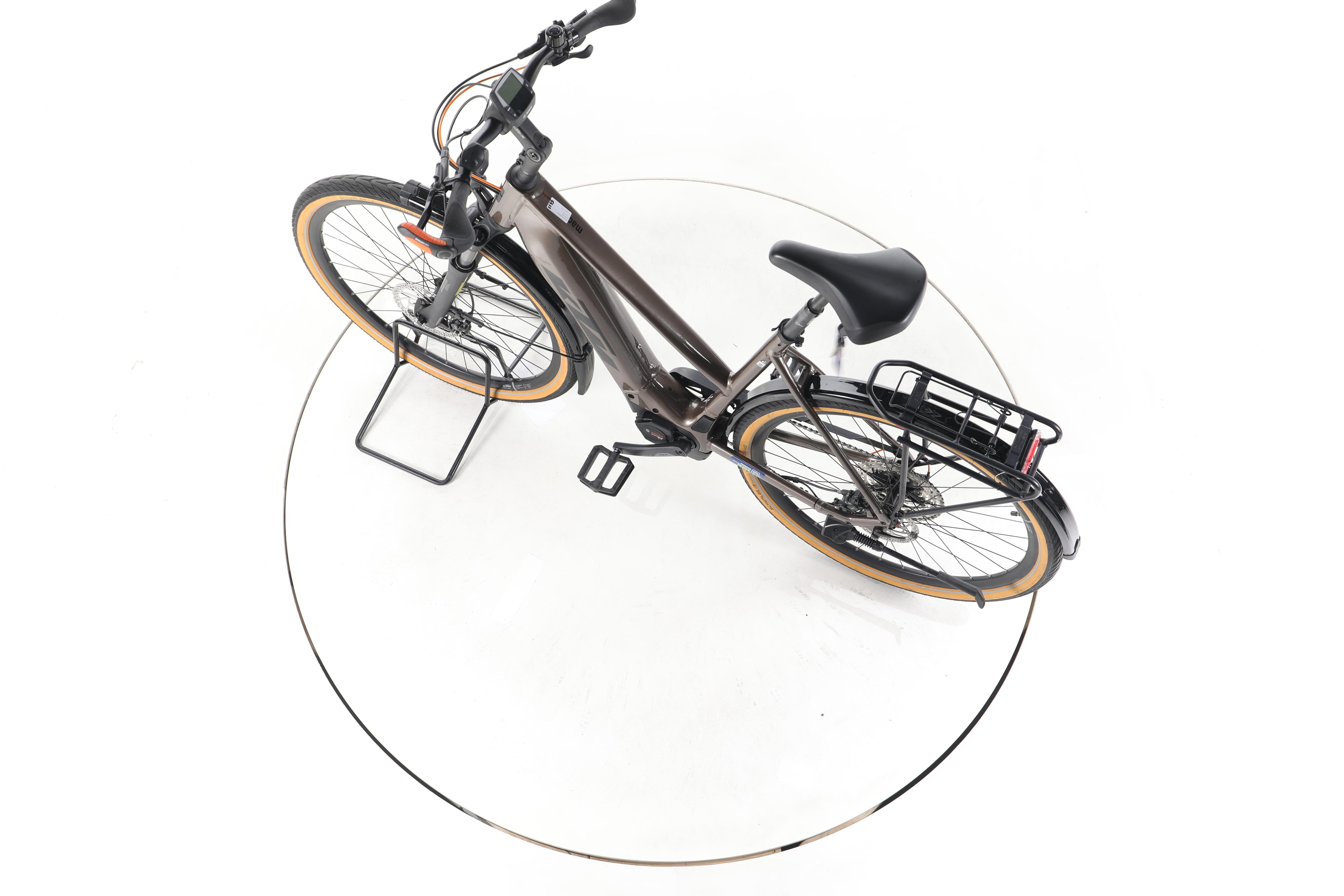 KTM Macina Ultimate Pro Trekking E-Bike - Image 20