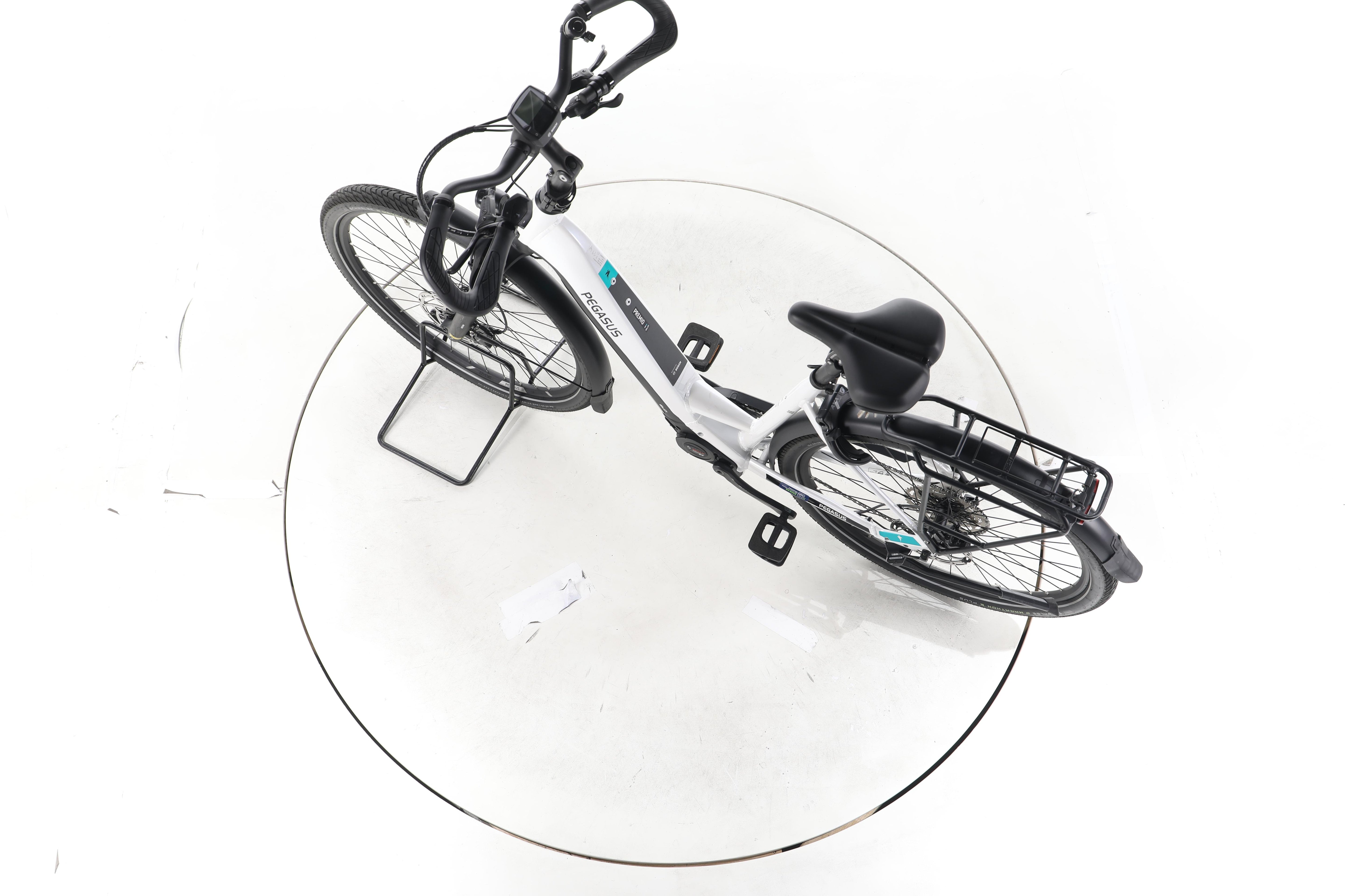 Pegasus Premio EVO Lite Trekking E-Bike Tiefeinsteiger - Image 20