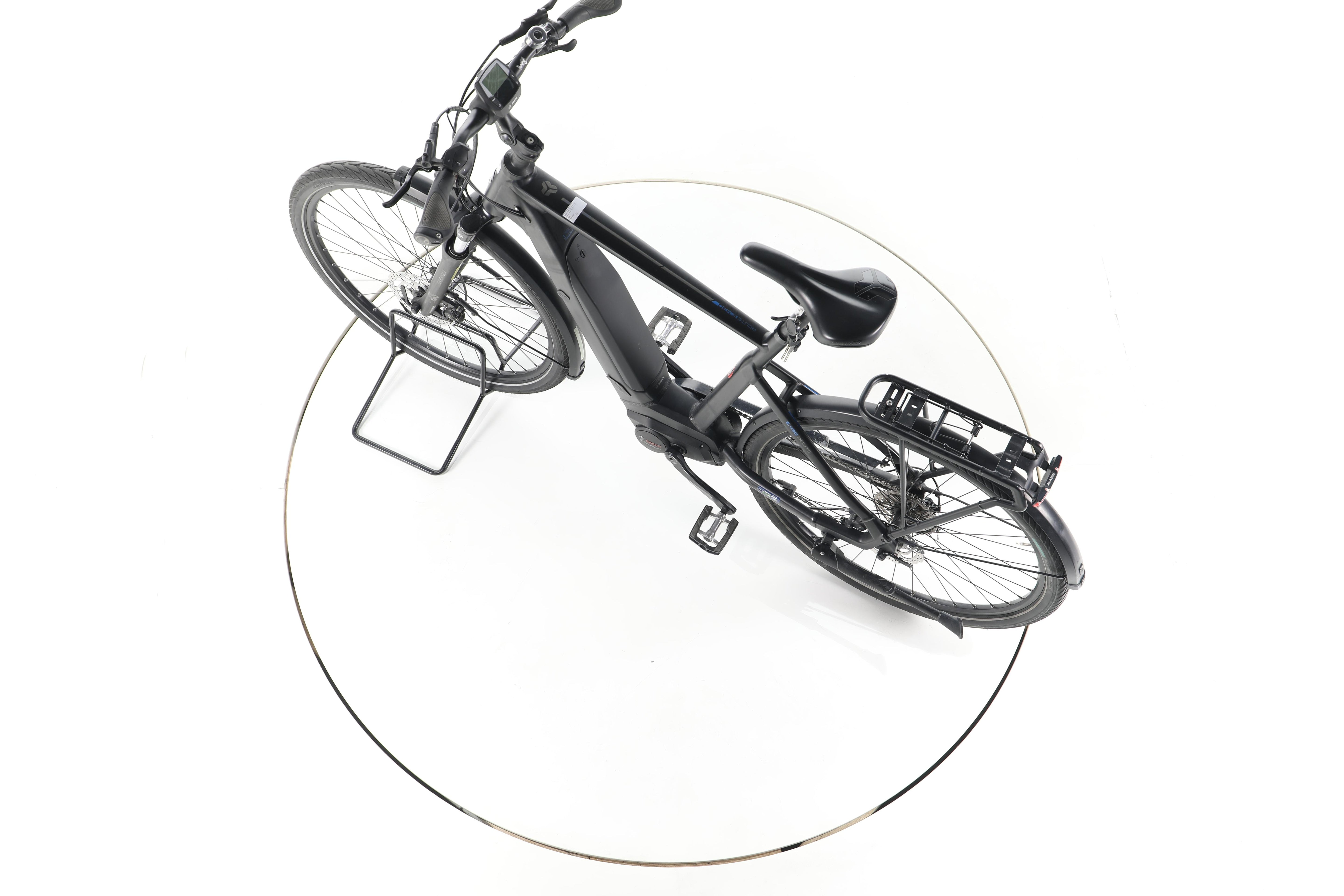 Carver Route E.430 Trekking E-Bike - Image 20