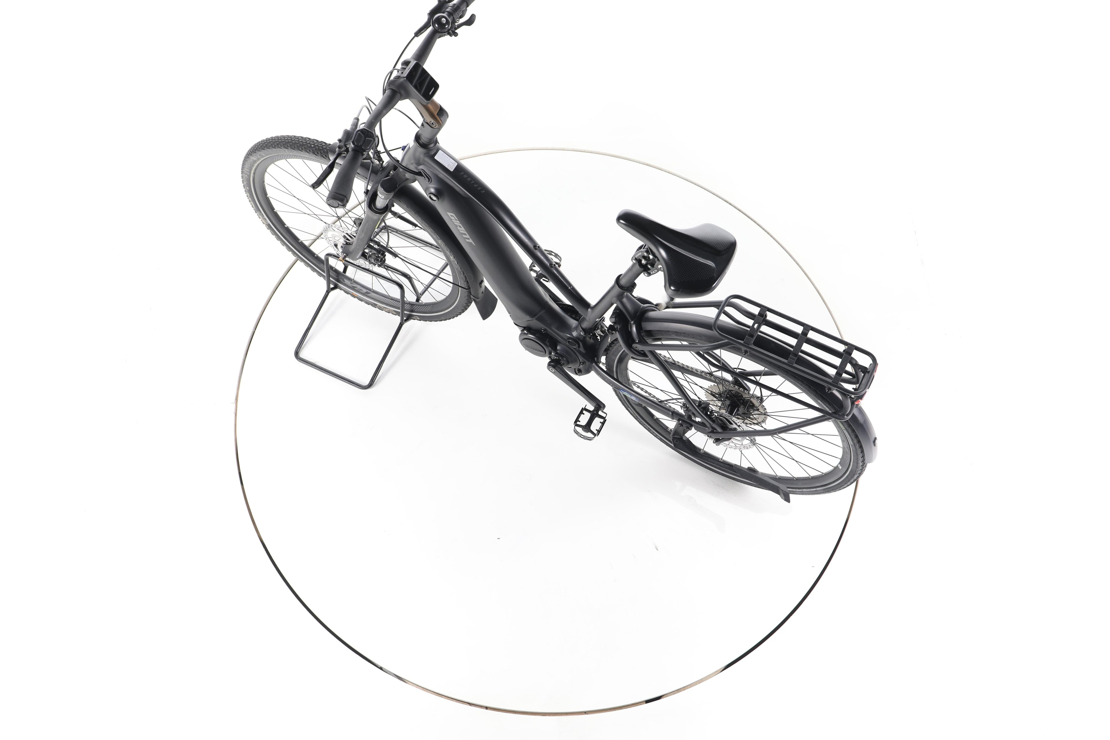 Giant Explore E+ 1 Trekking E-Bike - Image 20