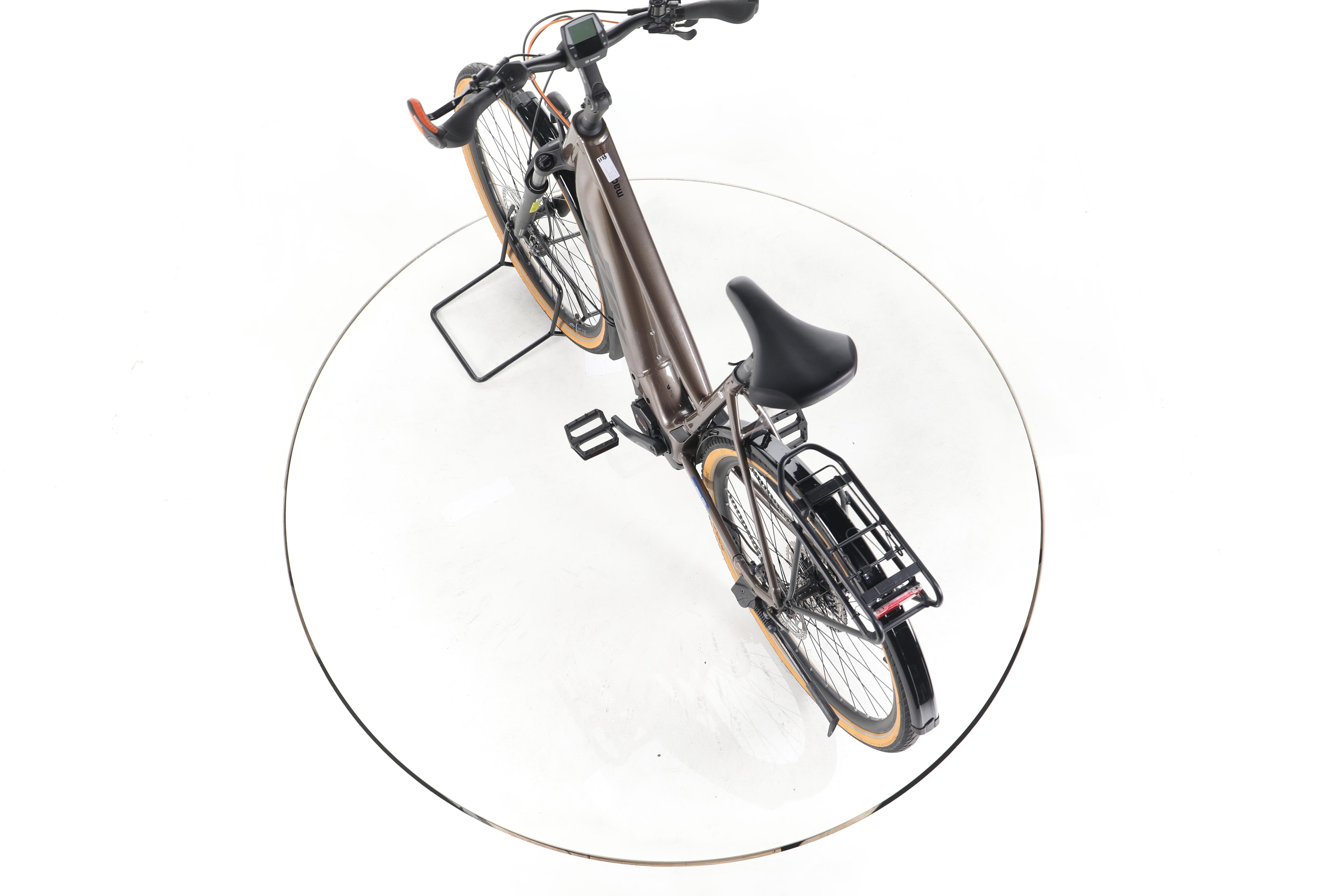 KTM Macina Ultimate Pro Trekking E-Bike - Image 21