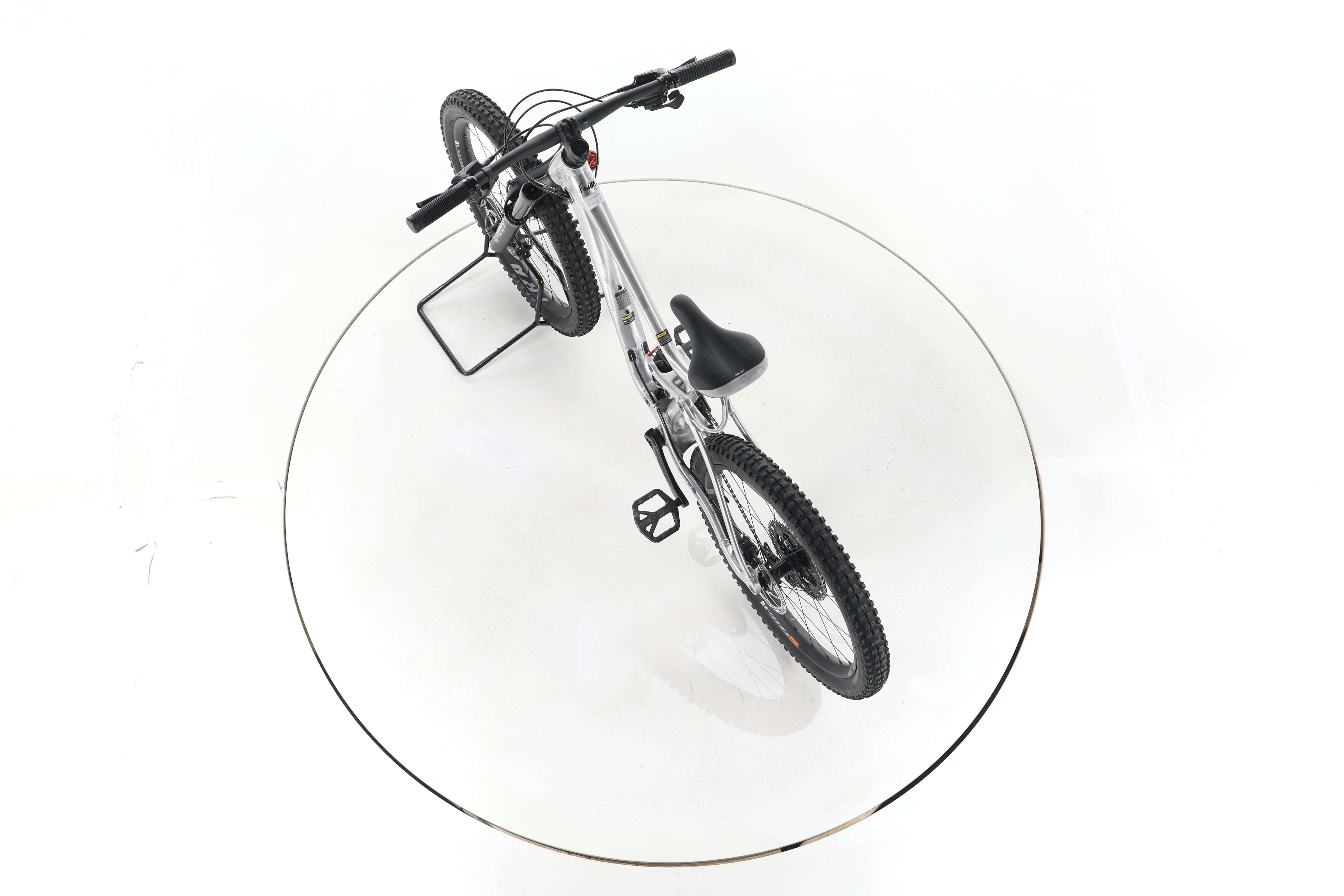Giant Faith 24 Fahrrad Fully - Image 21