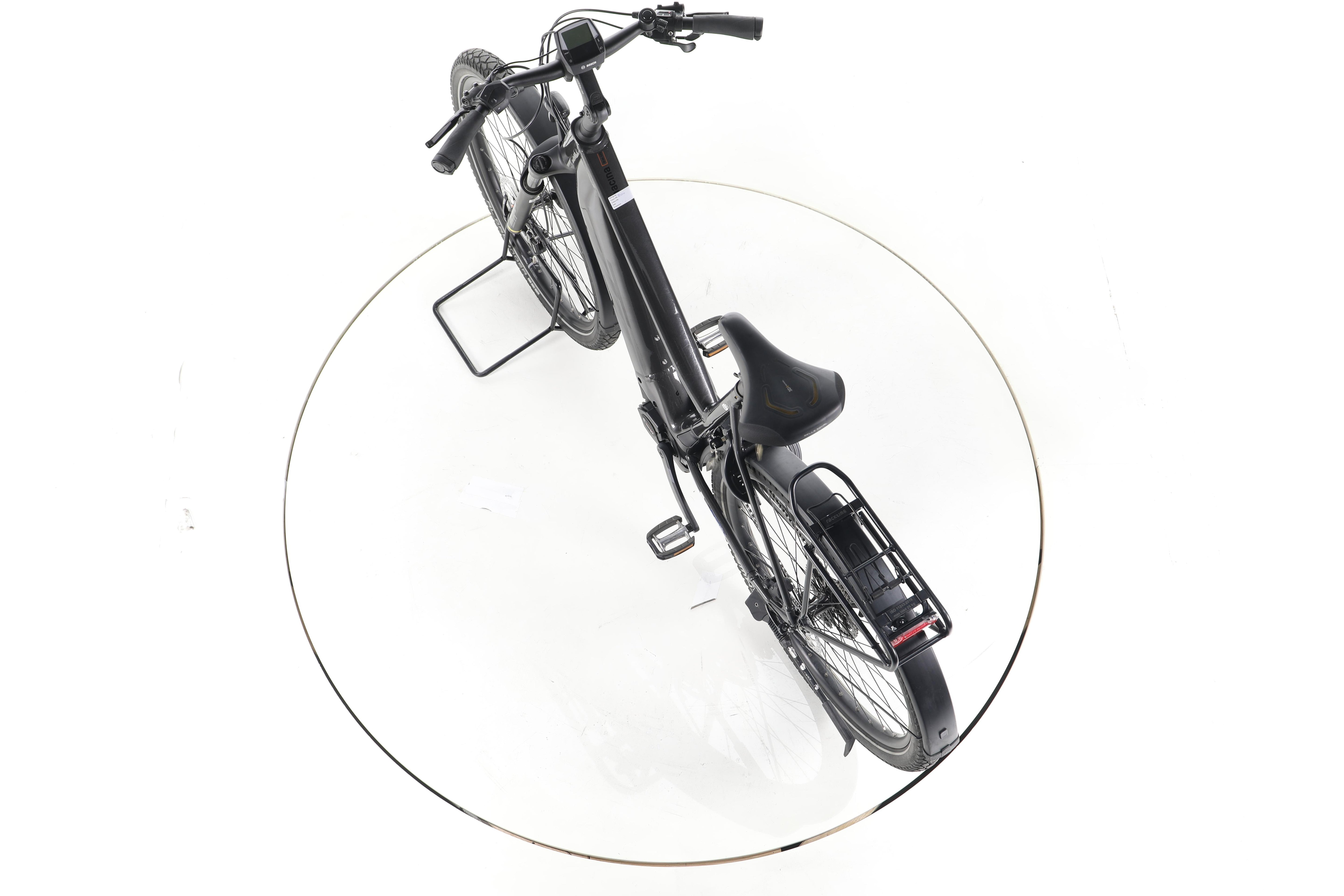 KTM Macina Gran 620 Trekking E-Bike - Image 21