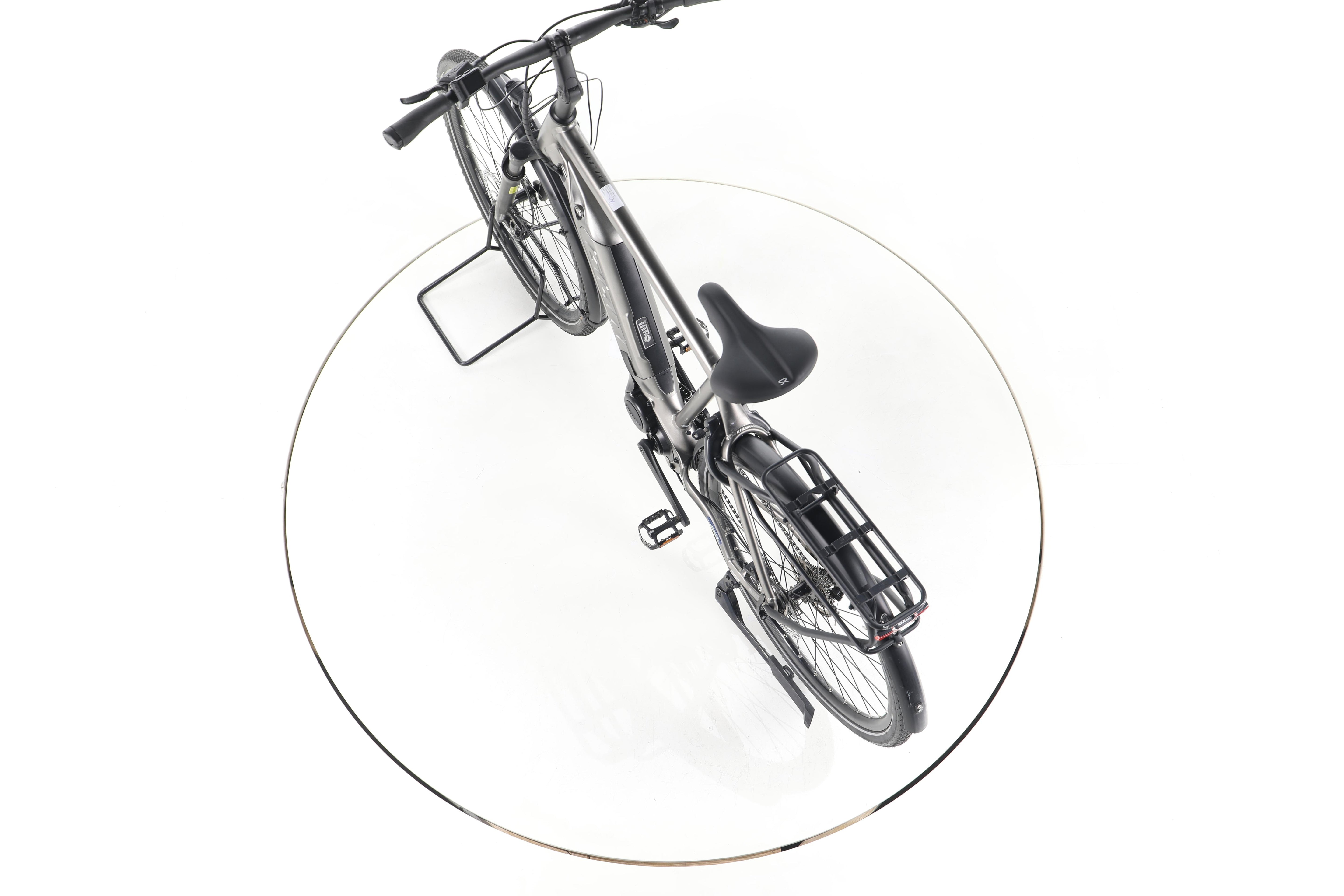 Giant Explore E+ 3 Trekking E-Bike - Image 21